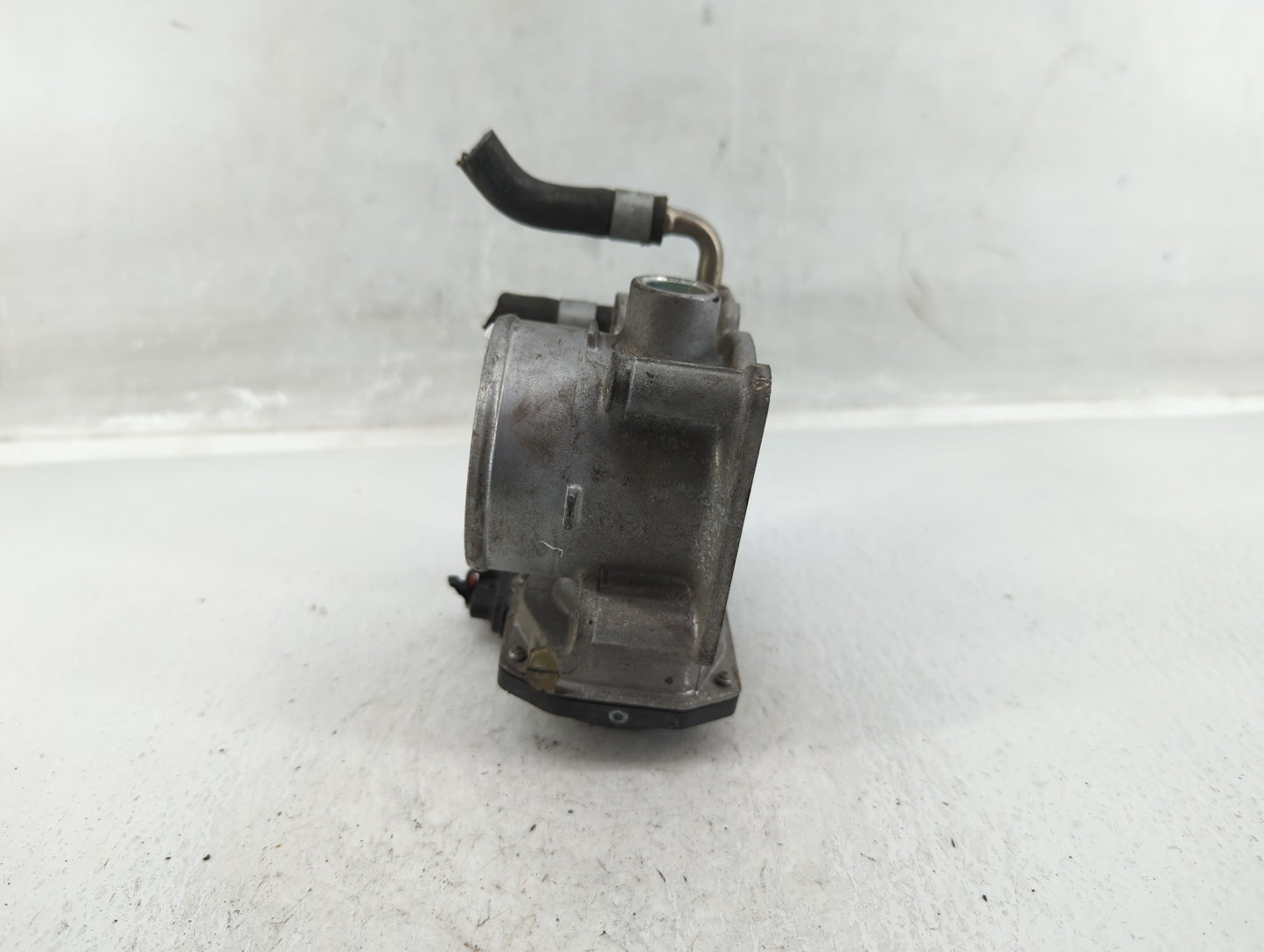 2013-2018 Nissan Altima Throttle Body P/N:3TA60-01 C Fits Fits 2013 2014 2015 2016 2017 2018 2019 2020 OEM Used Auto Parts -