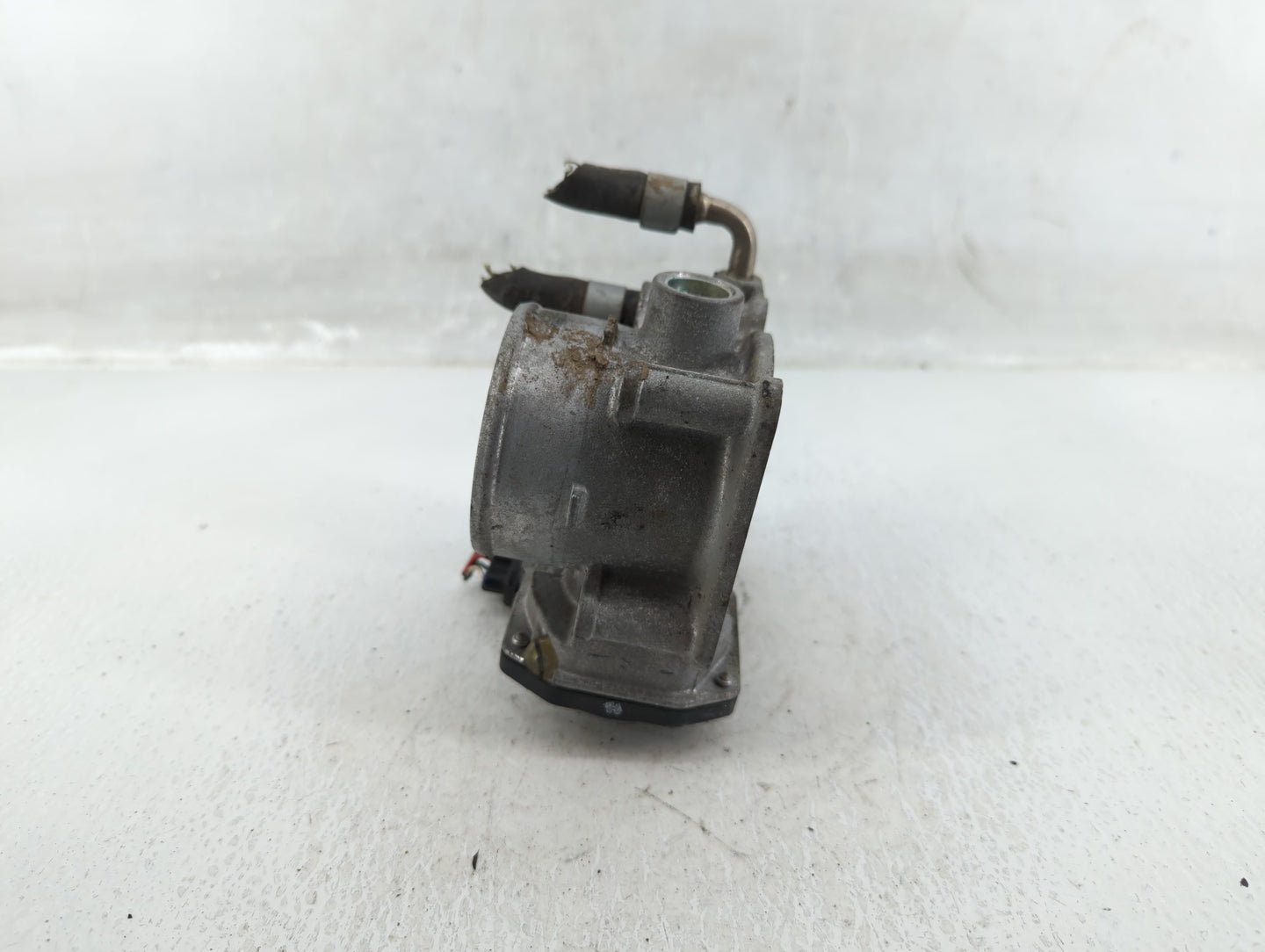 2013-2018 Nissan Altima Throttle Body P/N:31A60- 01 C Fits Fits 2013 2014 2015 2016 2017 2018 2019 2020 OEM Used Auto Parts 
