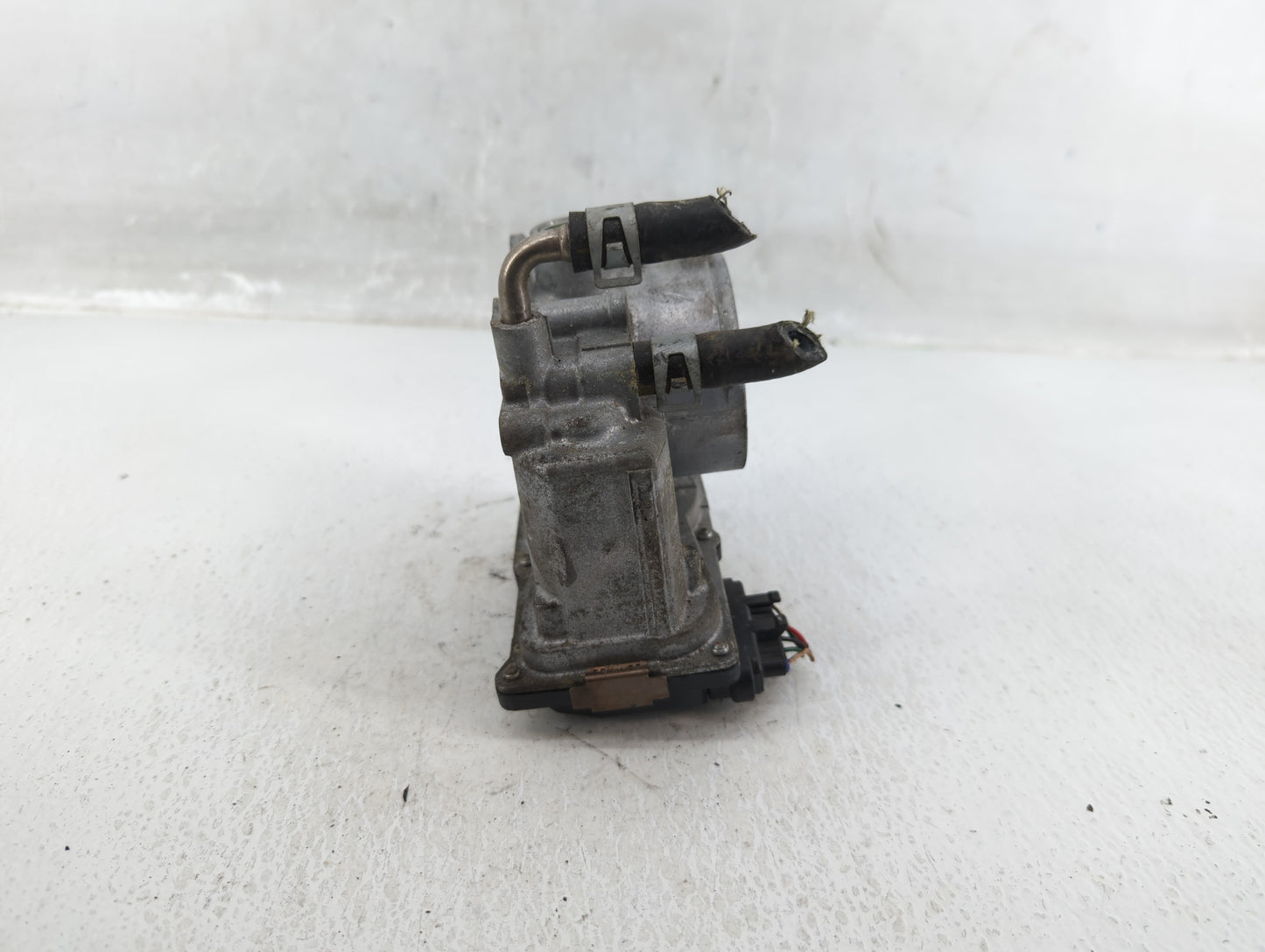 2013-2018 Nissan Altima Throttle Body P/N:31A60- 01 C Fits Fits 2013 2014 2015 2016 2017 2018 2019 2020 OEM Used Auto Parts 
