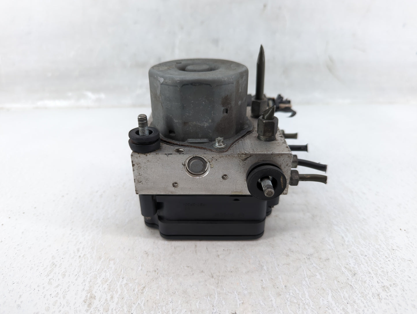 2017-2018 Nissan Altima ABS Pump Control Module Replacement P/N:47660 9HU0A Fits Fits 2017 2018 OEM Used Auto Parts - Oemuse