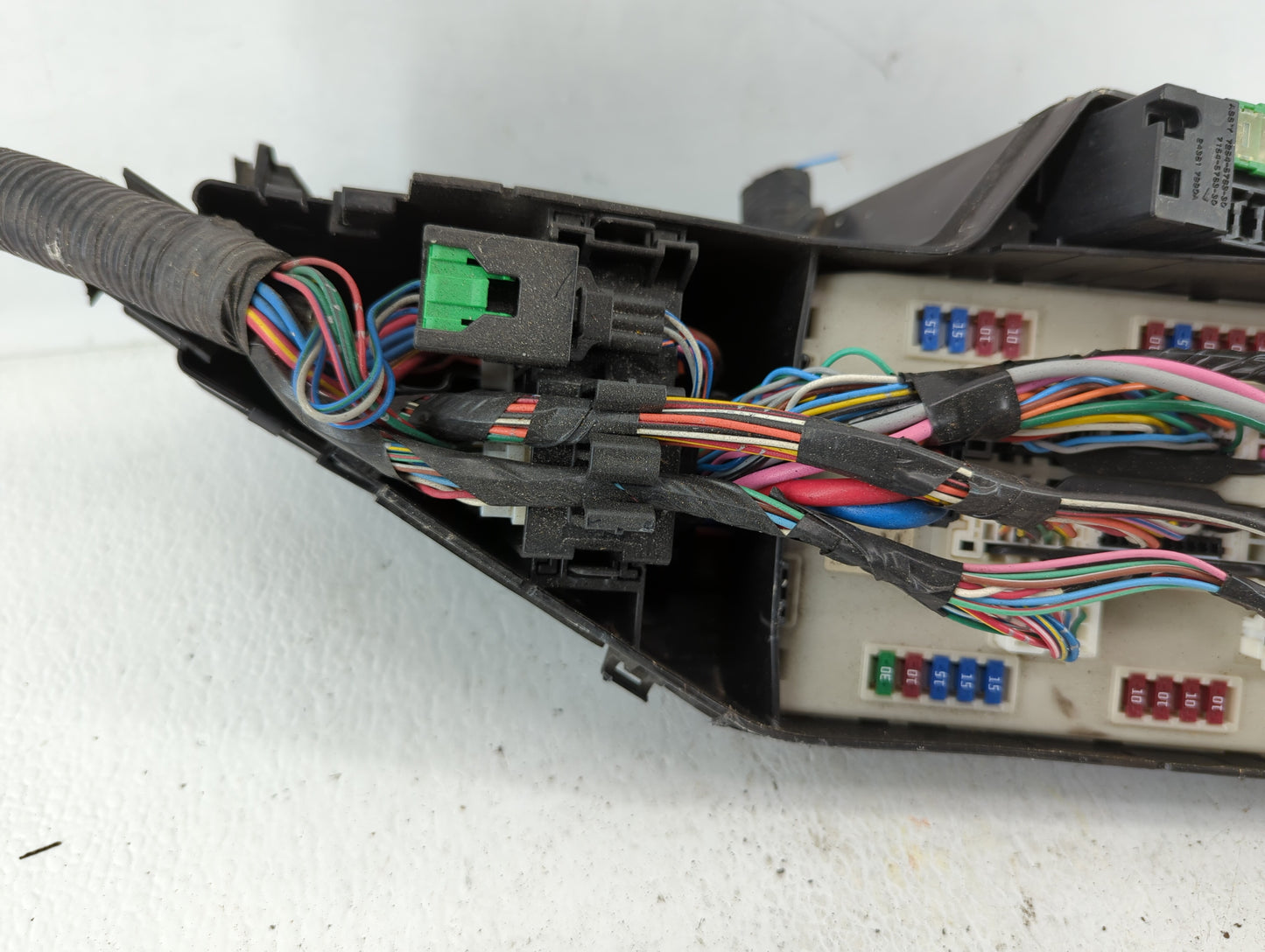 2018 Nissan Altima Fusebox Fuse Box Panel Relay Module P/N:7154-5763-30 7254-5763-30, 24381 7990A Fits OEM Used Auto Parts -