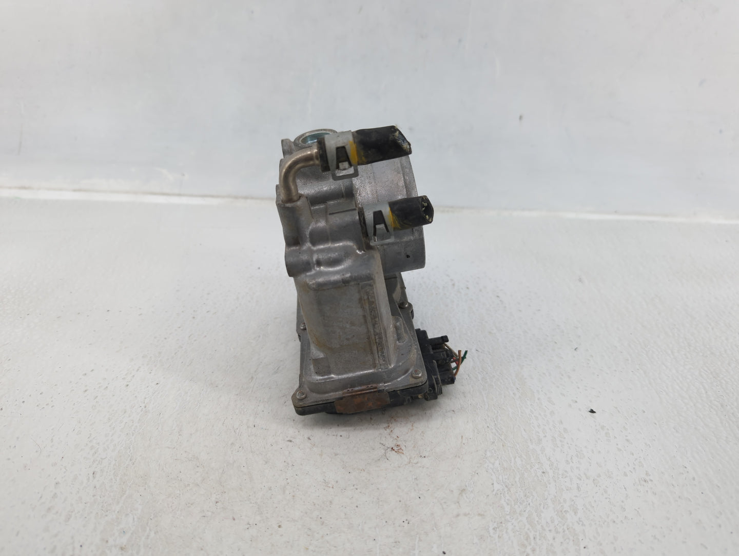 2013-2018 Nissan Altima Throttle Body P/N:3TA60-01 C Fits Fits 2013 2014 2015 2016 2017 2018 2019 2020 OEM Used Auto Parts -