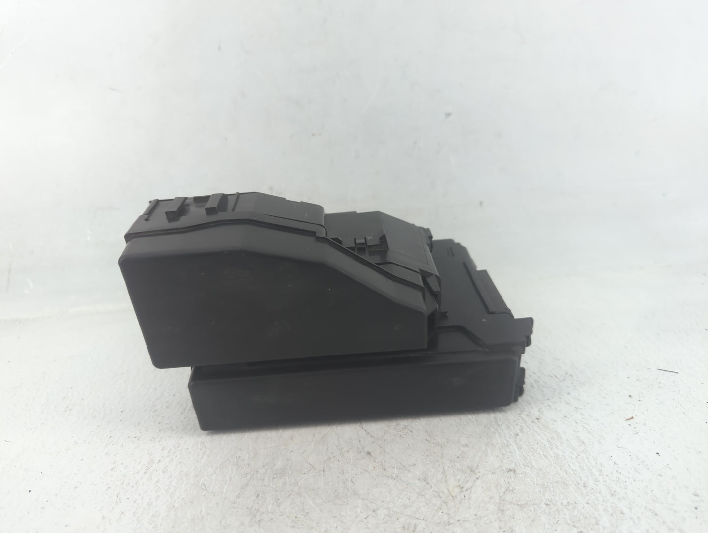 2018 Nissan Altima Fusebox Fuse Box Panel Relay Module P/N:4912 Fits OEM Used Auto Parts - Oemusedautoparts1.com