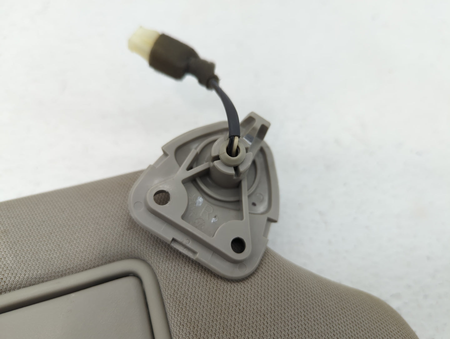 2013-2018 Nissan Altima Sun Visor Shade Replacement Passenger Right Mirror Fits Fits 2013 2014 2015 2016 2017 2018 OEM Used 