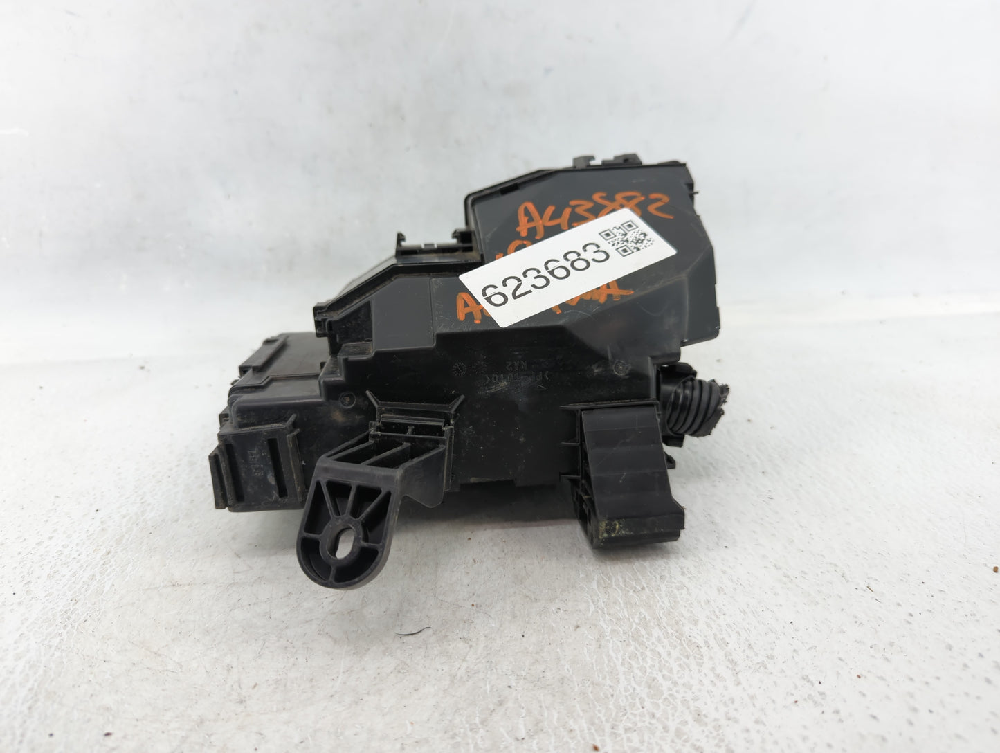 2018 Nissan Altima Fusebox Fuse Box Panel Relay Module P/N:3TA1A Fits OEM Used Auto Parts - Oemusedautoparts1.com