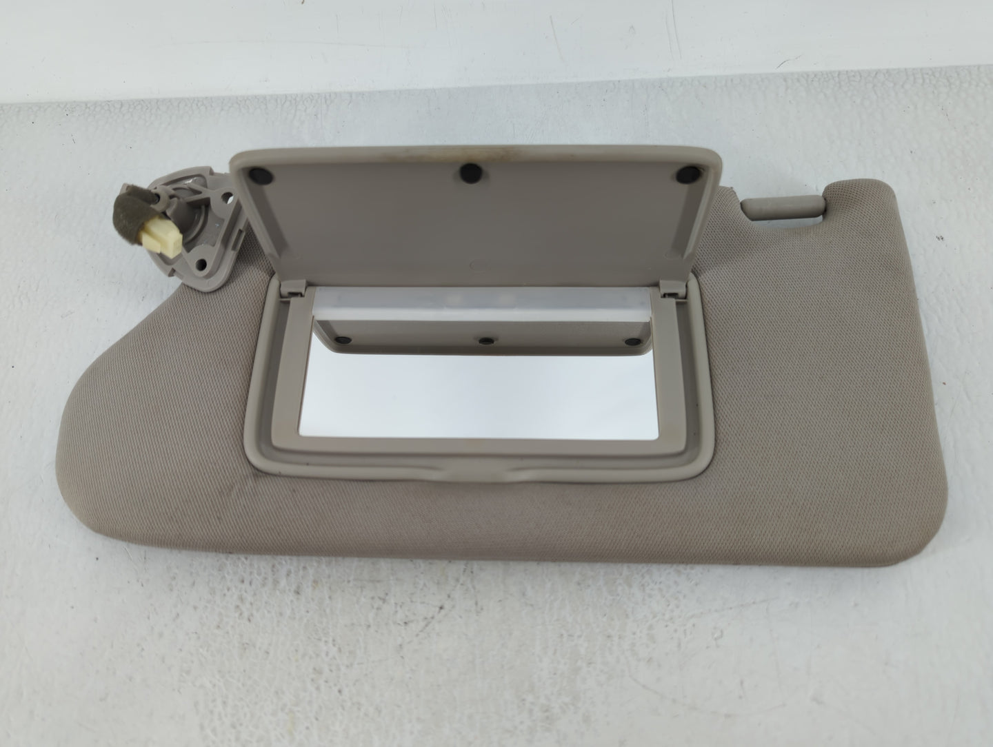 2013-2018 Nissan Altima Sun Visor Shade Replacement Passenger Right Mirror Fits Fits 2013 2014 2015 2016 2017 2018 OEM Used 