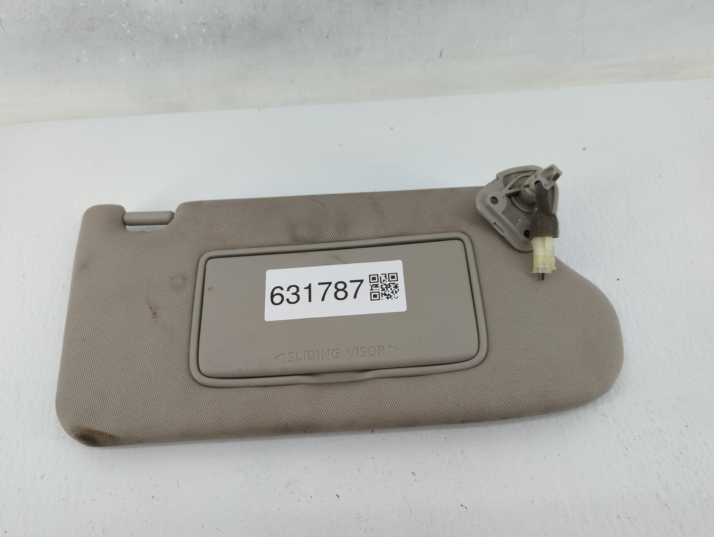 2013-2018 Nissan Altima Sun Visor Shade Replacement Passenger Right Mirror Fits Fits 2013 2014 2015 2016 2017 2018 OEM Used 