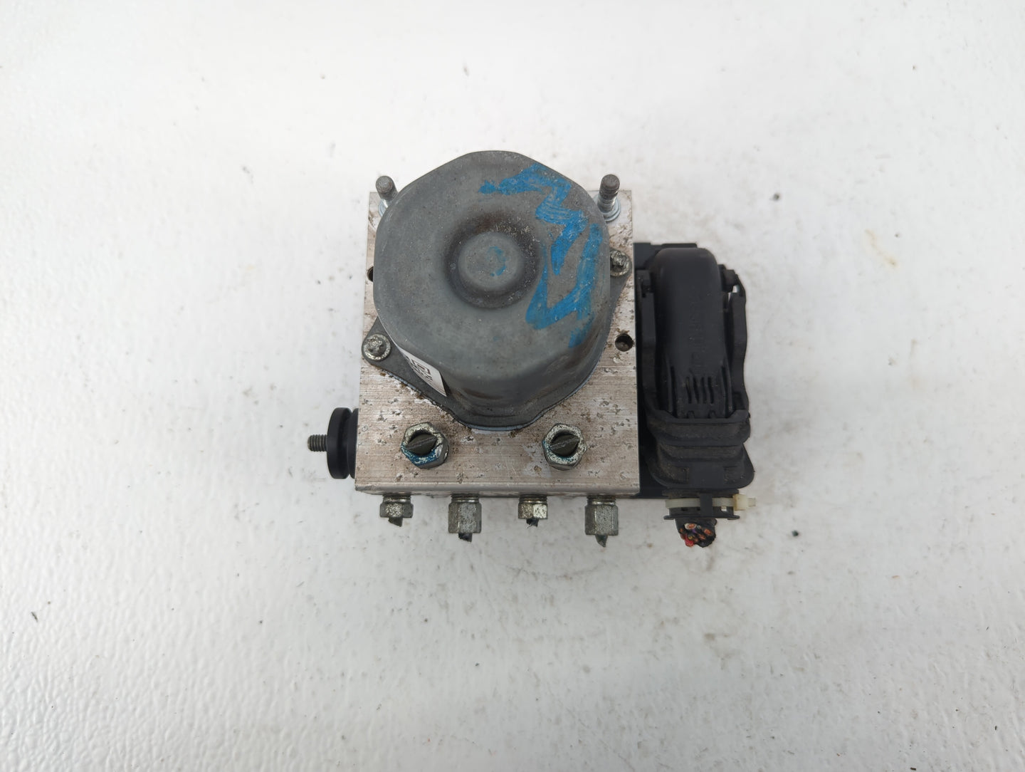 2017-2018 Nissan Altima ABS Pump Control Module Replacement P/N:47660 9HU0A Fits Fits 2017 2018 OEM Used Auto Parts - Oemuse