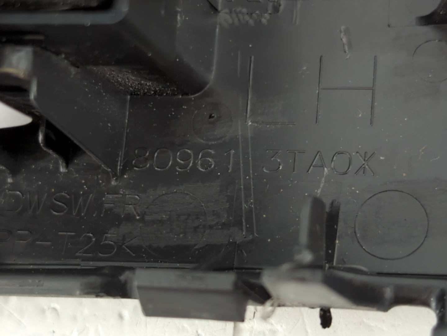 2013-2018 Nissan Altima Master Power Window Switch Replacement Driver Side Left P/N:25401 3TA5A Fits OEM Used Auto Parts - O