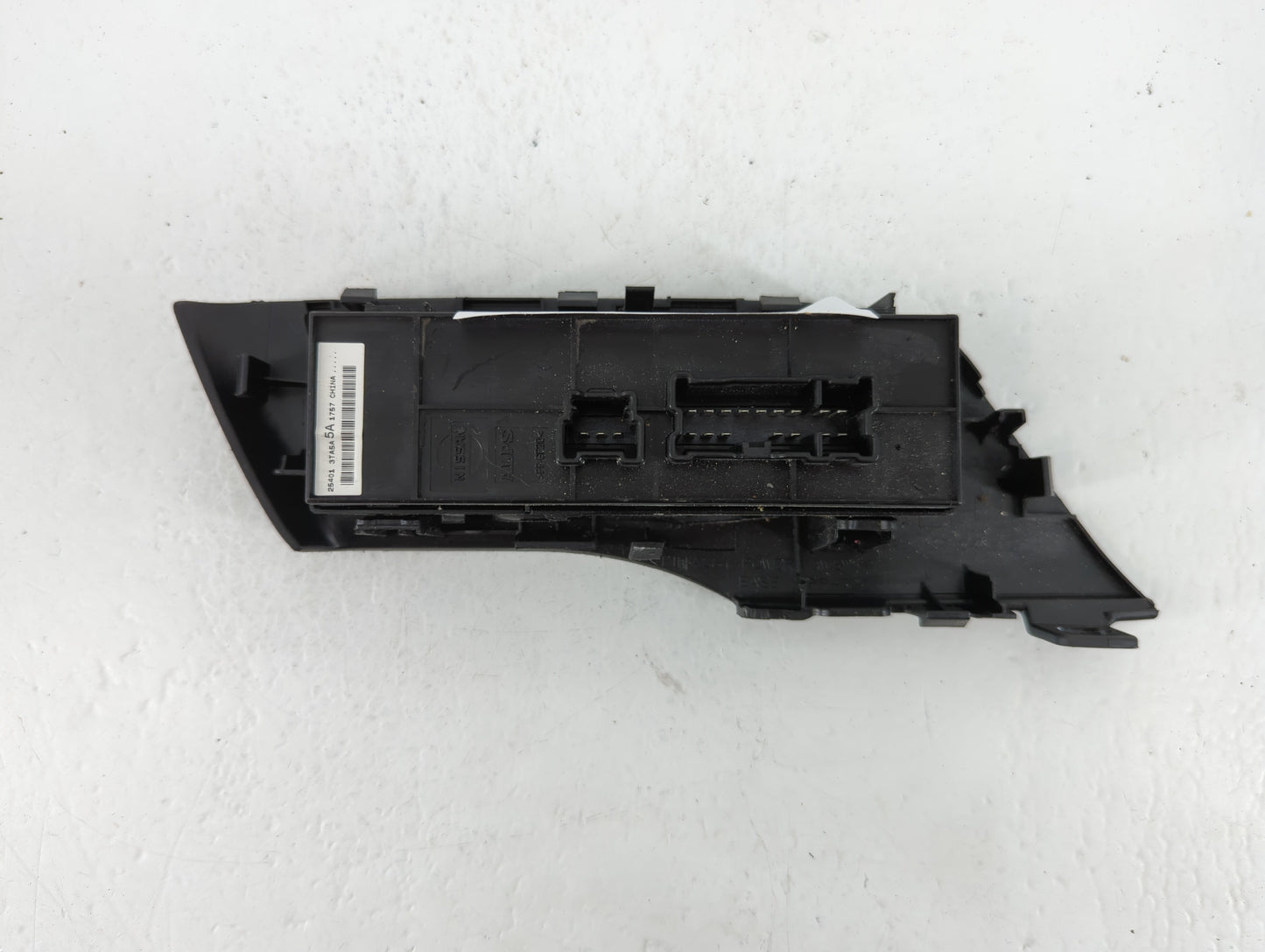 2013-2018 Nissan Altima Master Power Window Switch Replacement Driver Side Left P/N:80961 3TA0X Fits OEM Used Auto Parts - O