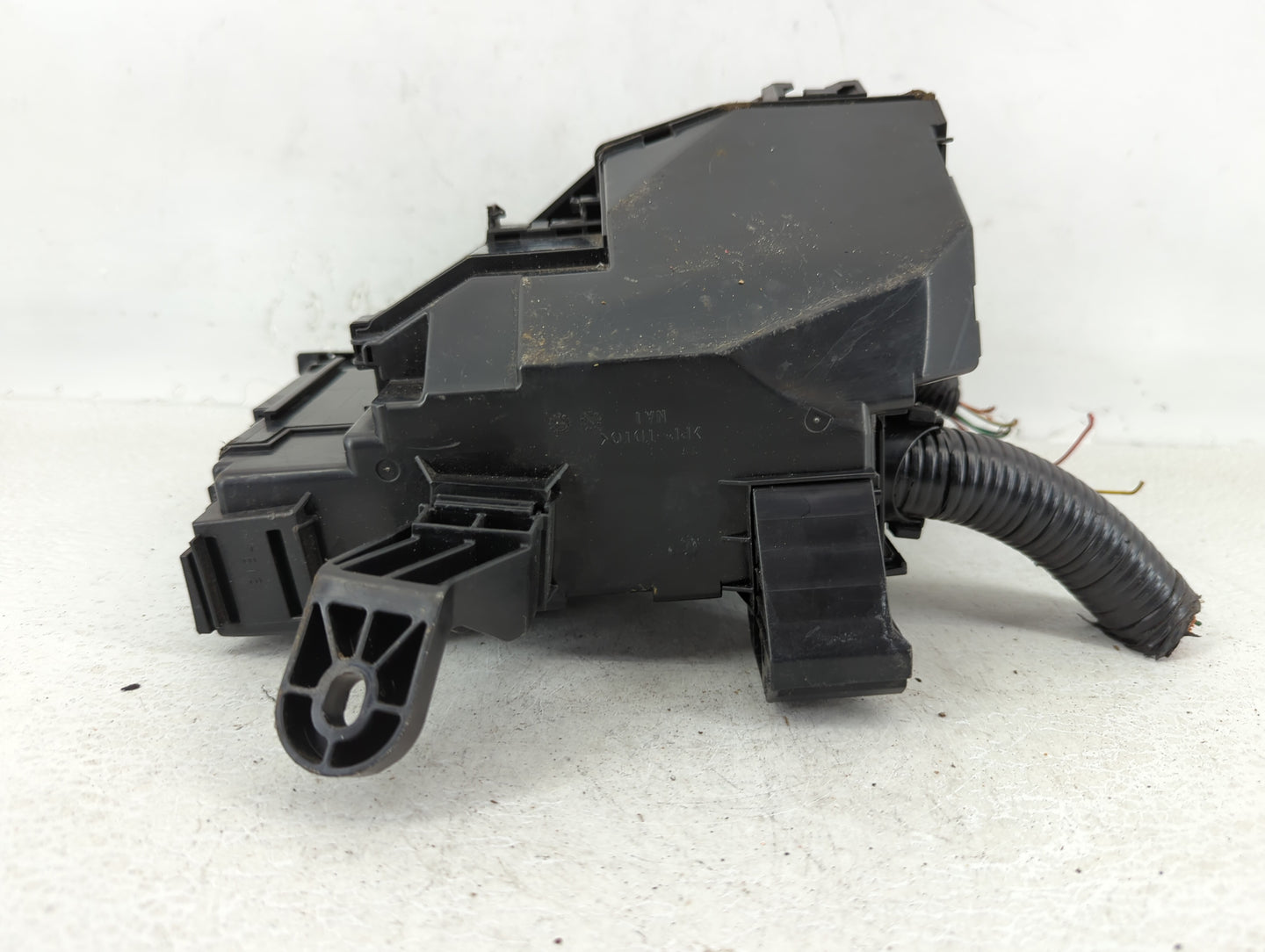 2018 Nissan Altima Fusebox Fuse Box Panel Relay Module P/N:24381 7990A 7154-5763-30, 7254-5763-30 Fits OEM Used Auto Parts -