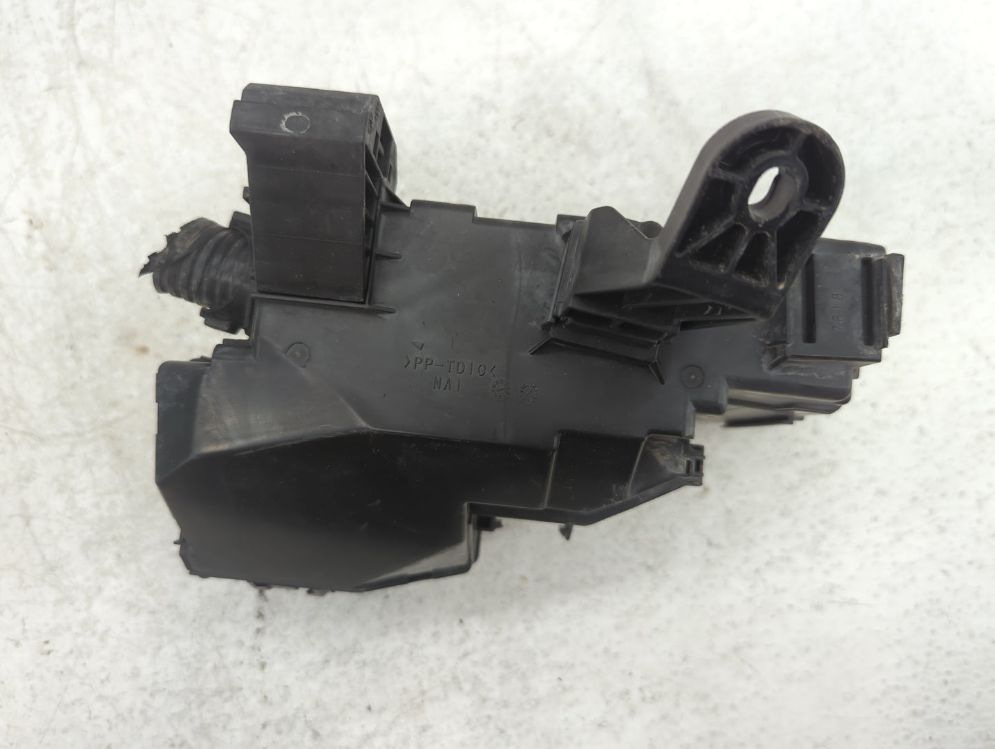 2018 Nissan Altima Fusebox Fuse Box Panel Relay Module P/N:441610E9V8 284B7 3TS9E Fits OEM Used Auto Parts - Oemusedautopart