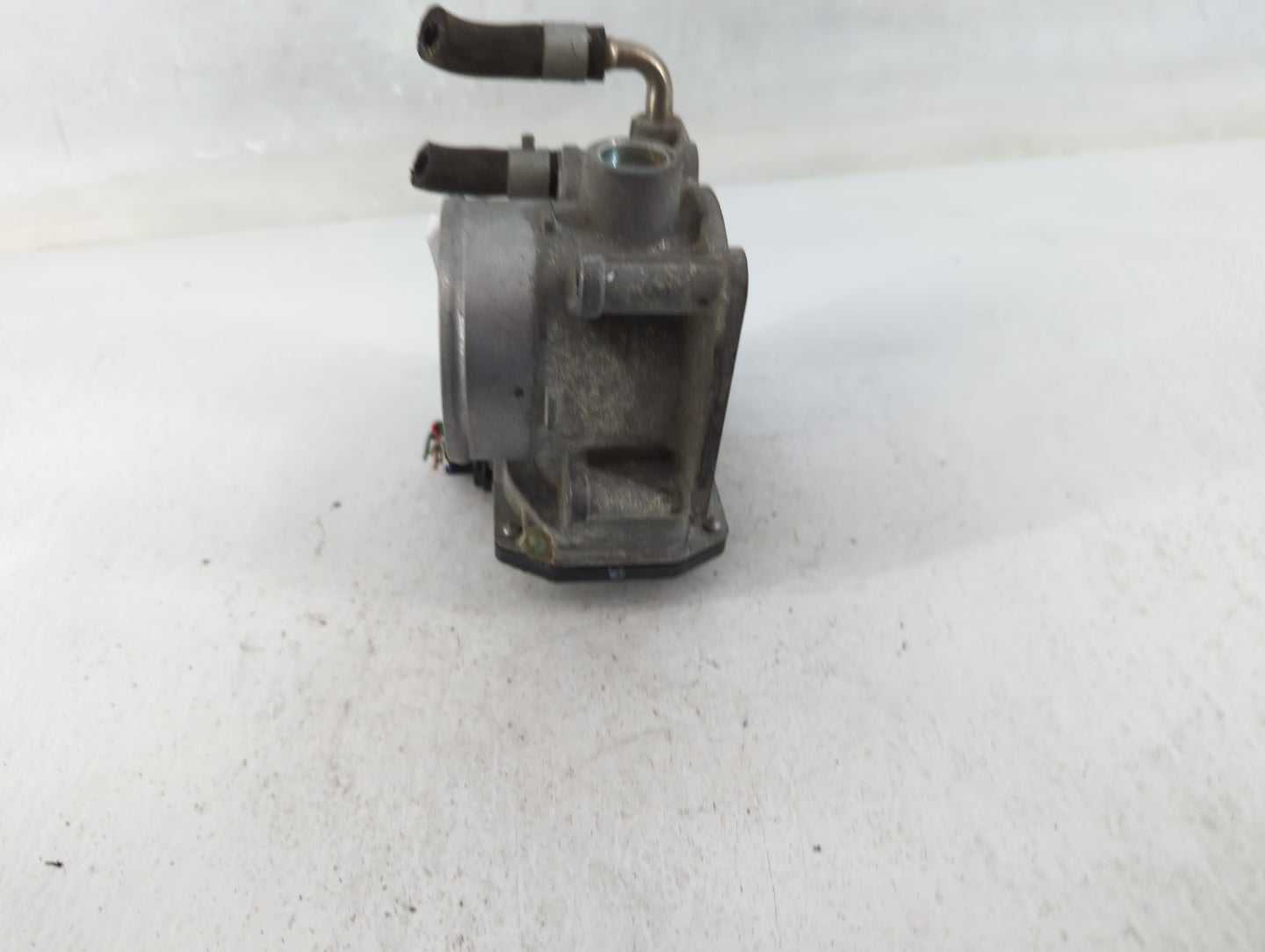 2013-2018 Nissan Altima Throttle Body P/N:3TA60-01 Q Fits Fits 2013 2014 2015 2016 2017 2018 2019 2020 OEM Used Auto Parts -