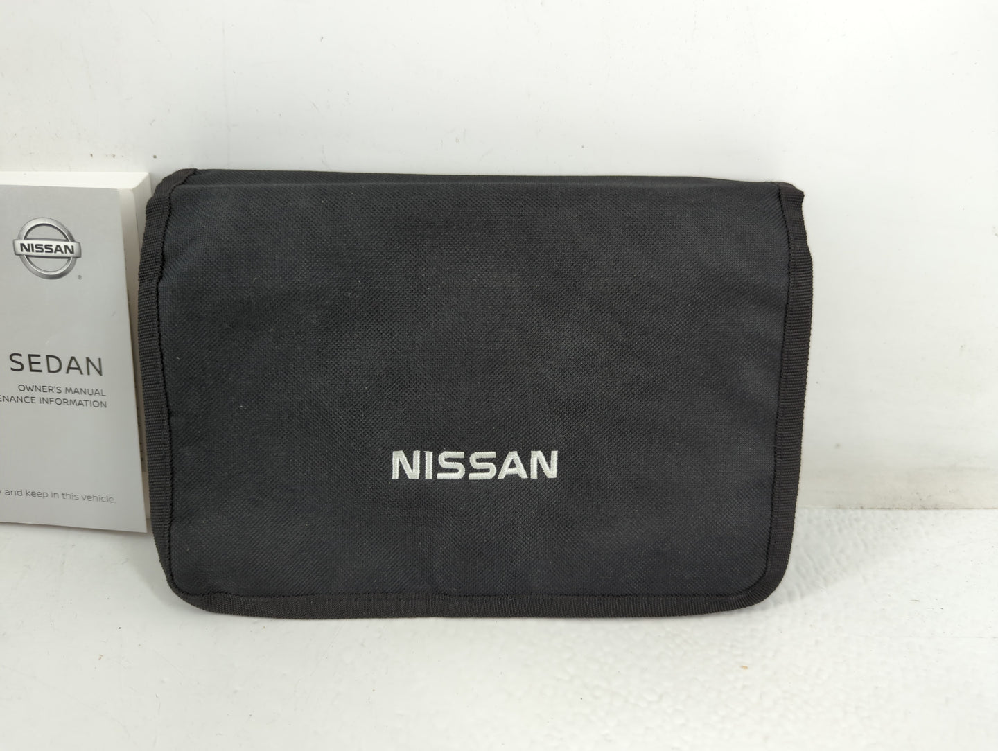 2018 Nissan Altima Owners Manual Book Guide P/N:OM18EA 0L33U1 OEM Used Auto Parts - Oemusedautoparts1.com