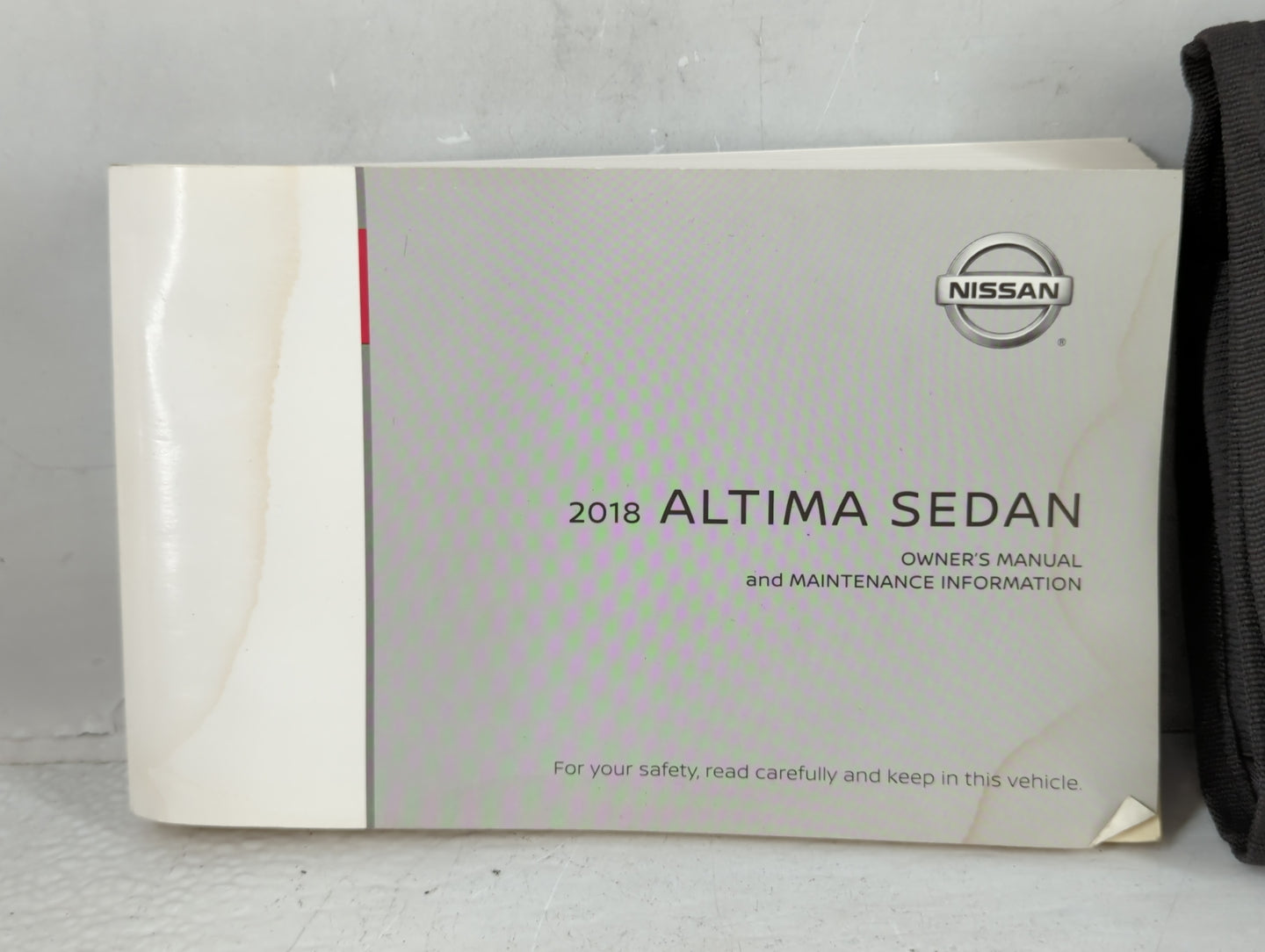 2018 Nissan Altima Owners Manual Book Guide P/N:OM18EA 0L33U0 OEM Used Auto Parts - Oemusedautoparts1.com