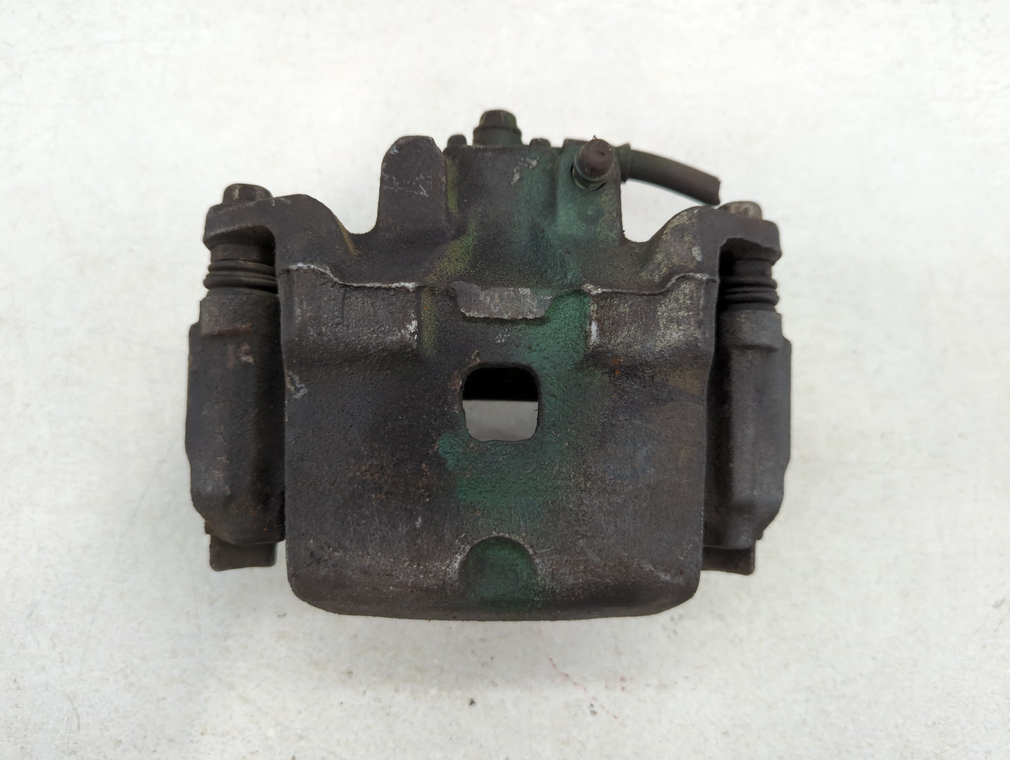 2013-2021 Nissan Altima Front Driver Left Brake Caliper - Oemusedautoparts1.com