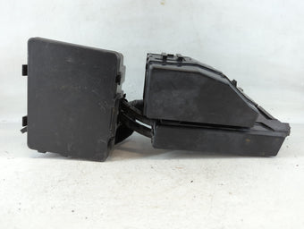 compare product 2018 Nissan Altima Fusebox Fuse Box Panel Relay Module P/N:7254-5763-30 24381 7990A Fits OEM Used Auto Parts