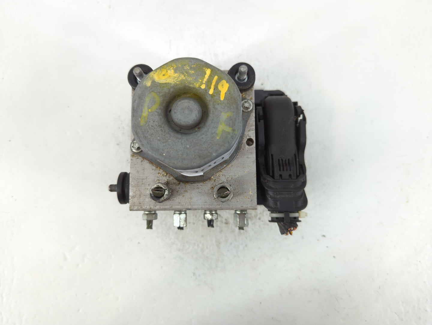 2017-2018 Nissan Altima ABS Pump Control Module Replacement P/N:47660 9HU0A Fits Fits 2017 2018 OEM Used Auto Parts - Oemuse