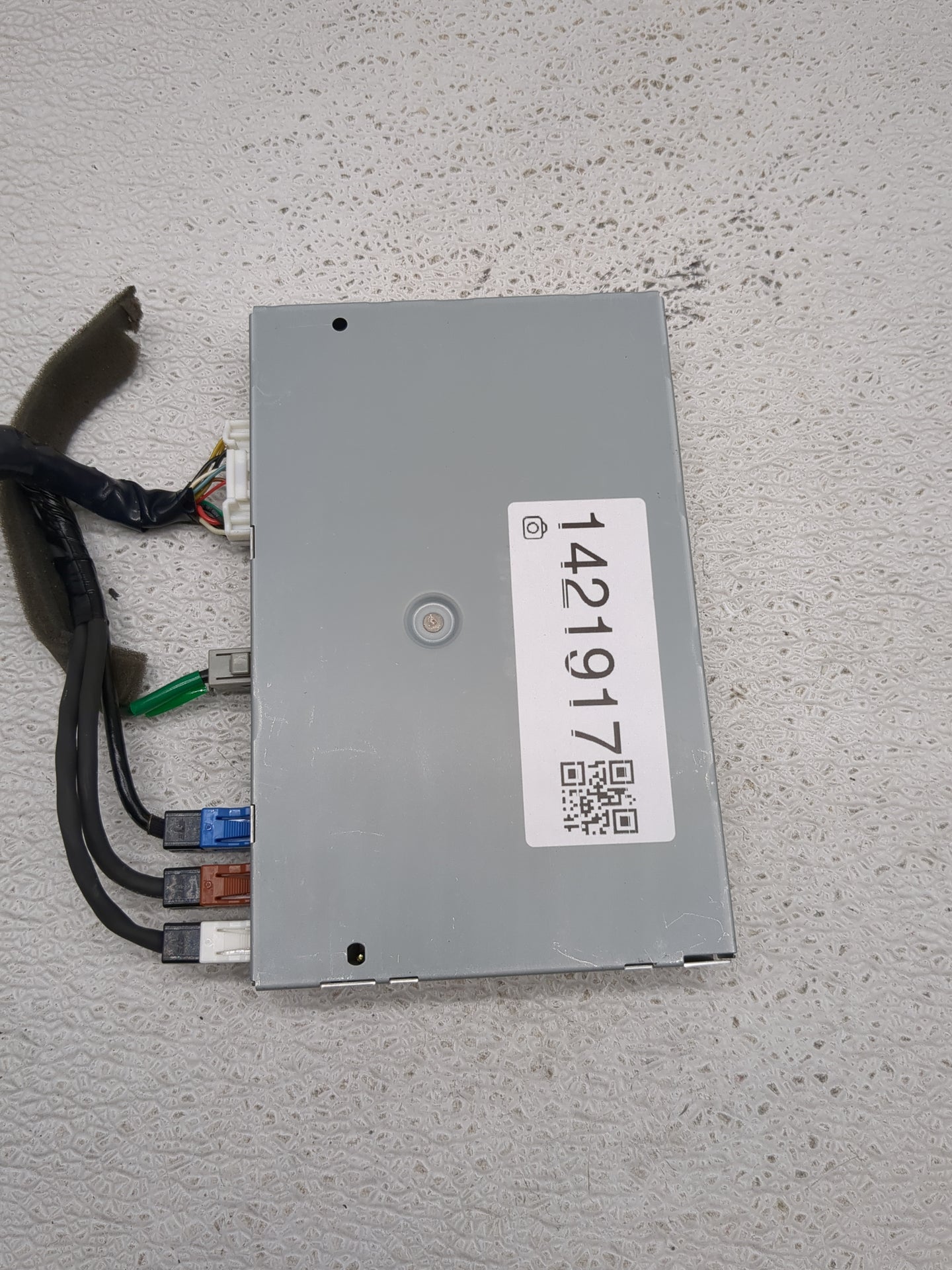 2018-2020 Nissan Armada Temperature Control Module 25915-4hb5b - Oemusedautoparts1.com