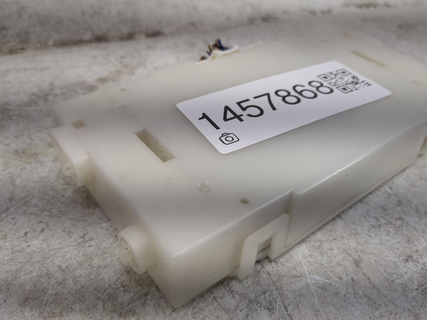 2017-2017 Nissan Armada Temperature Control Module - Oemusedautoparts1.com