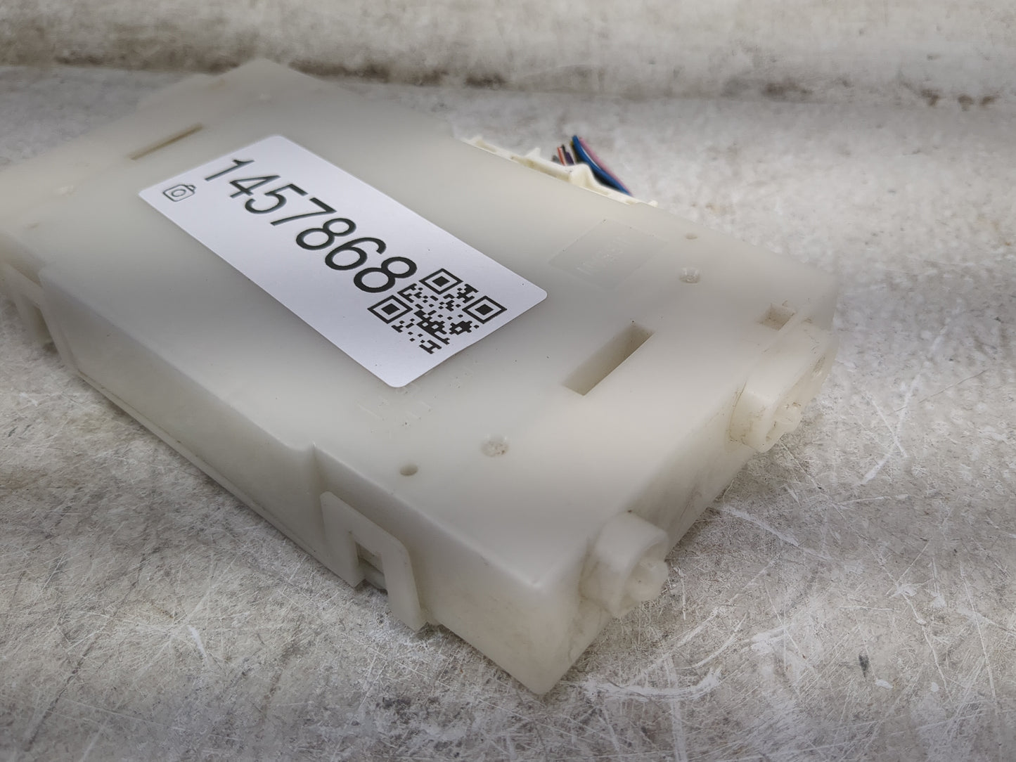 2017-2017 Nissan Armada Temperature Control Module - Oemusedautoparts1.com