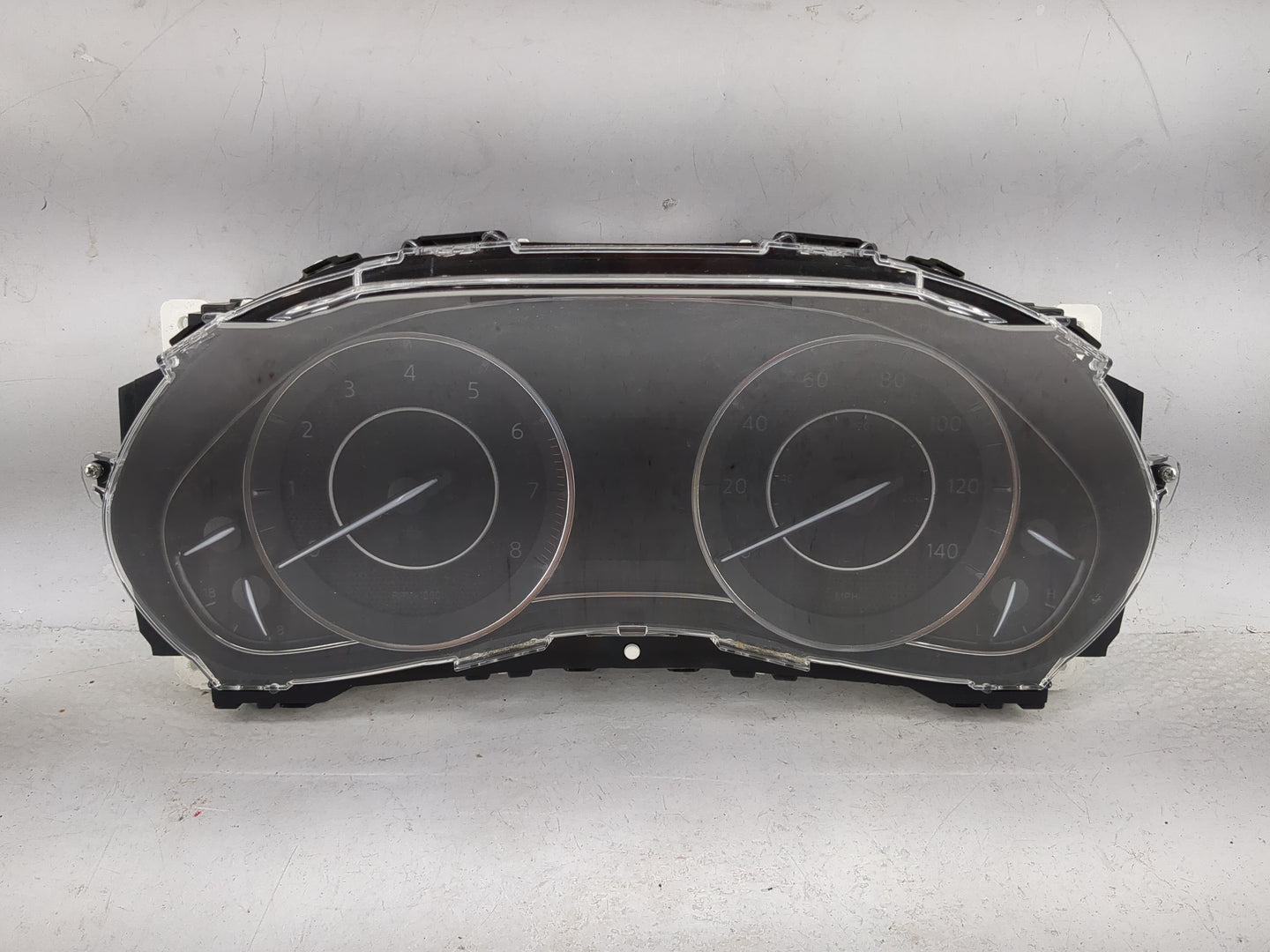 2017-2018 Nissan Armada Instrument Cluster Speedometer Gauges P/N:5ZW1B/7I5O Miles: Fits Fits 2017 2018 OEM Used Auto Parts 