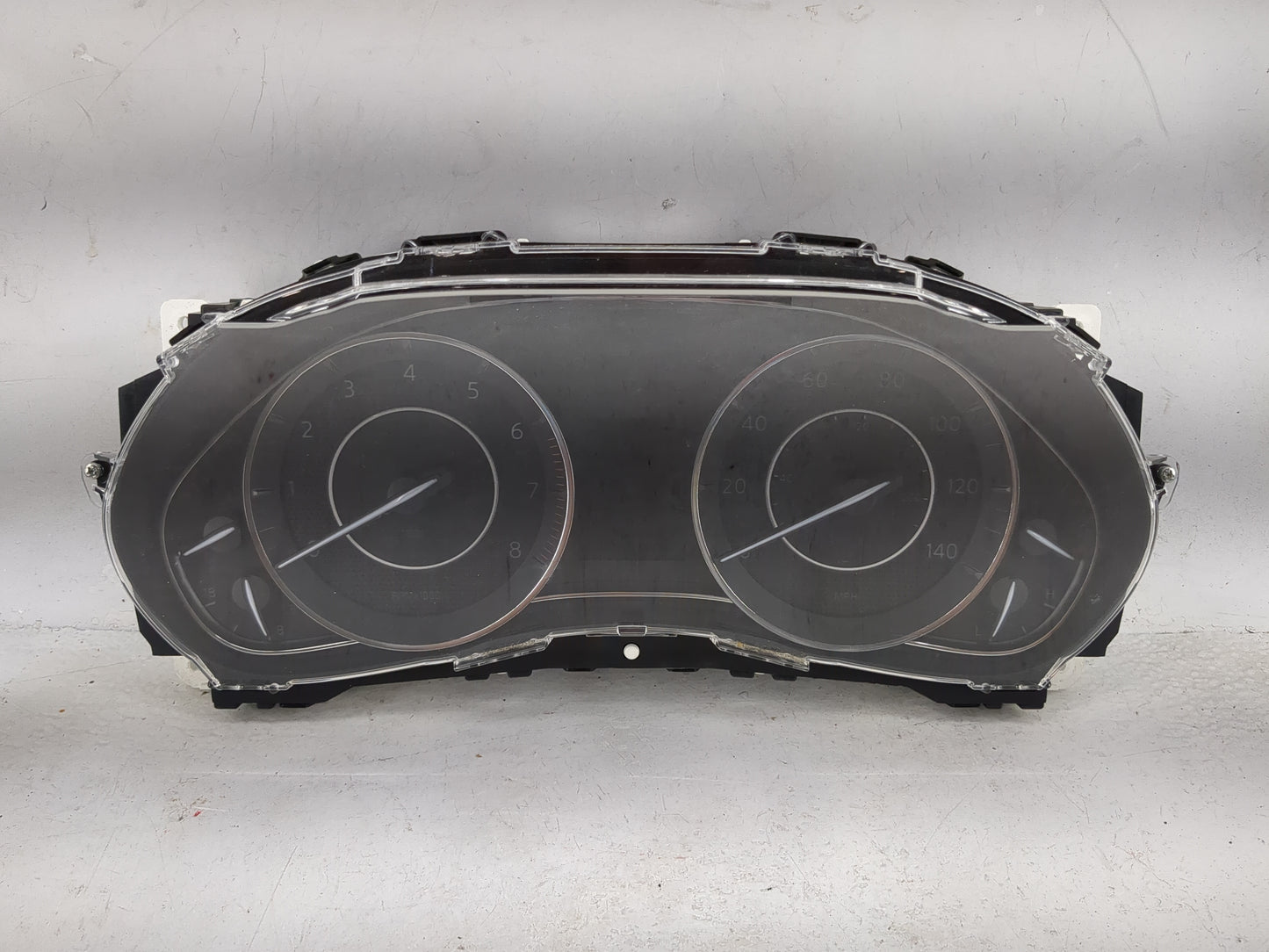 2017-2018 Nissan Armada Instrument Cluster Speedometer Gauges P/N:5ZW1B/7I5O Miles: Fits Fits 2017 2018 OEM Used Auto Parts 