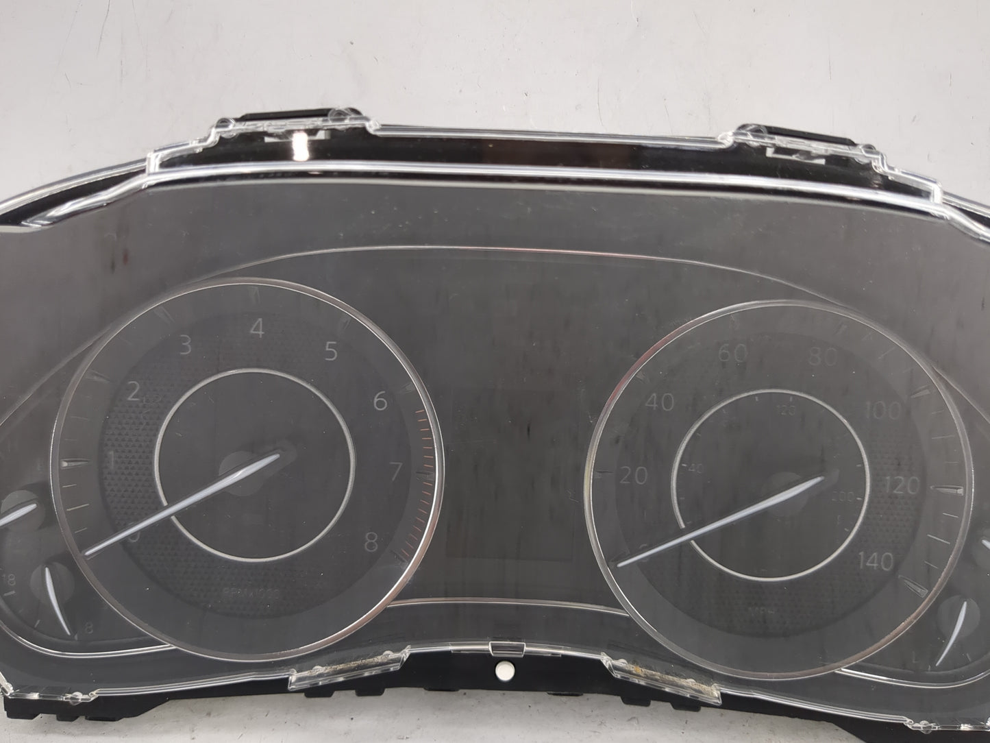 2017-2018 Nissan Armada Instrument Cluster Speedometer Gauges P/N:5ZW1B/7I5O Miles: Fits Fits 2017 2018 OEM Used Auto Parts 