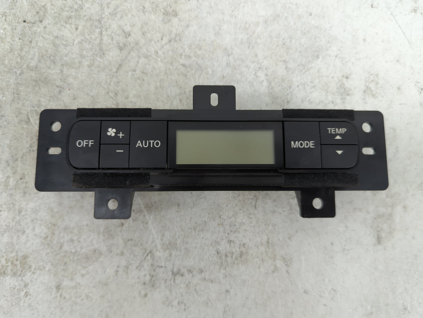 2017-2020 Nissan Armada Climate Control Module Temperature AC/Heater Replacement Fits Fits 2017 2018 2019 2020 OEM Used Auto