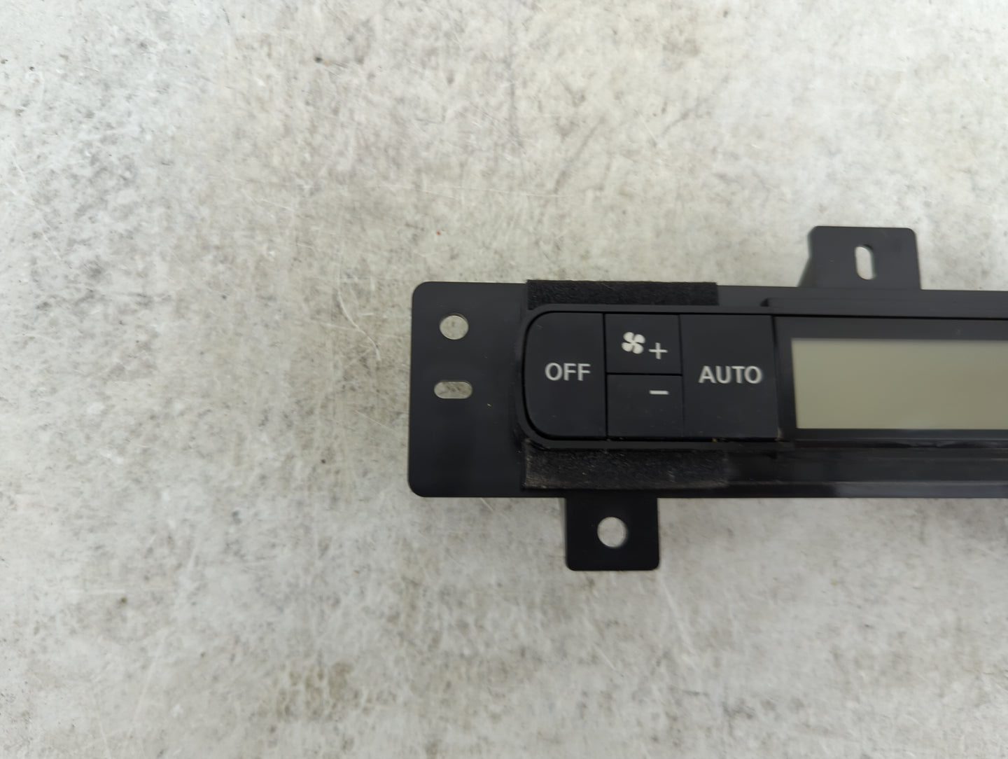 2017-2020 Nissan Armada Climate Control Module Temperature AC/Heater Replacement Fits Fits 2017 2018 2019 2020 OEM Used Auto