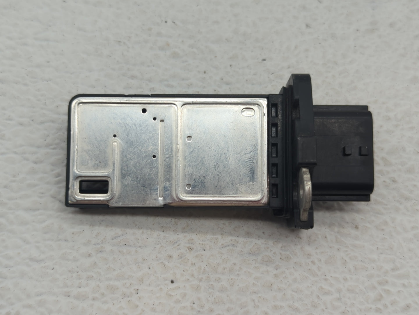 2005-2022 Nissan Armada Mass Air Flow Meter Maf - Oemusedautoparts1.com