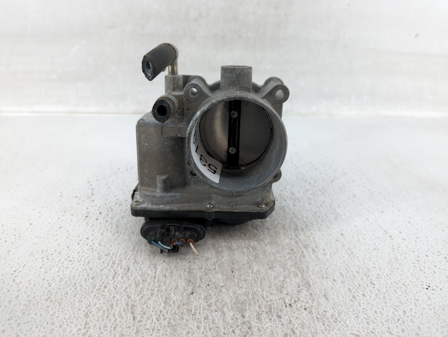 2013-2019 Nissan Frontier Throttle Body P/N:EA-A60-01 G Fits Fits 2013 2014 2015 2016 2017 2018 2019 OEM Used Auto Parts - O