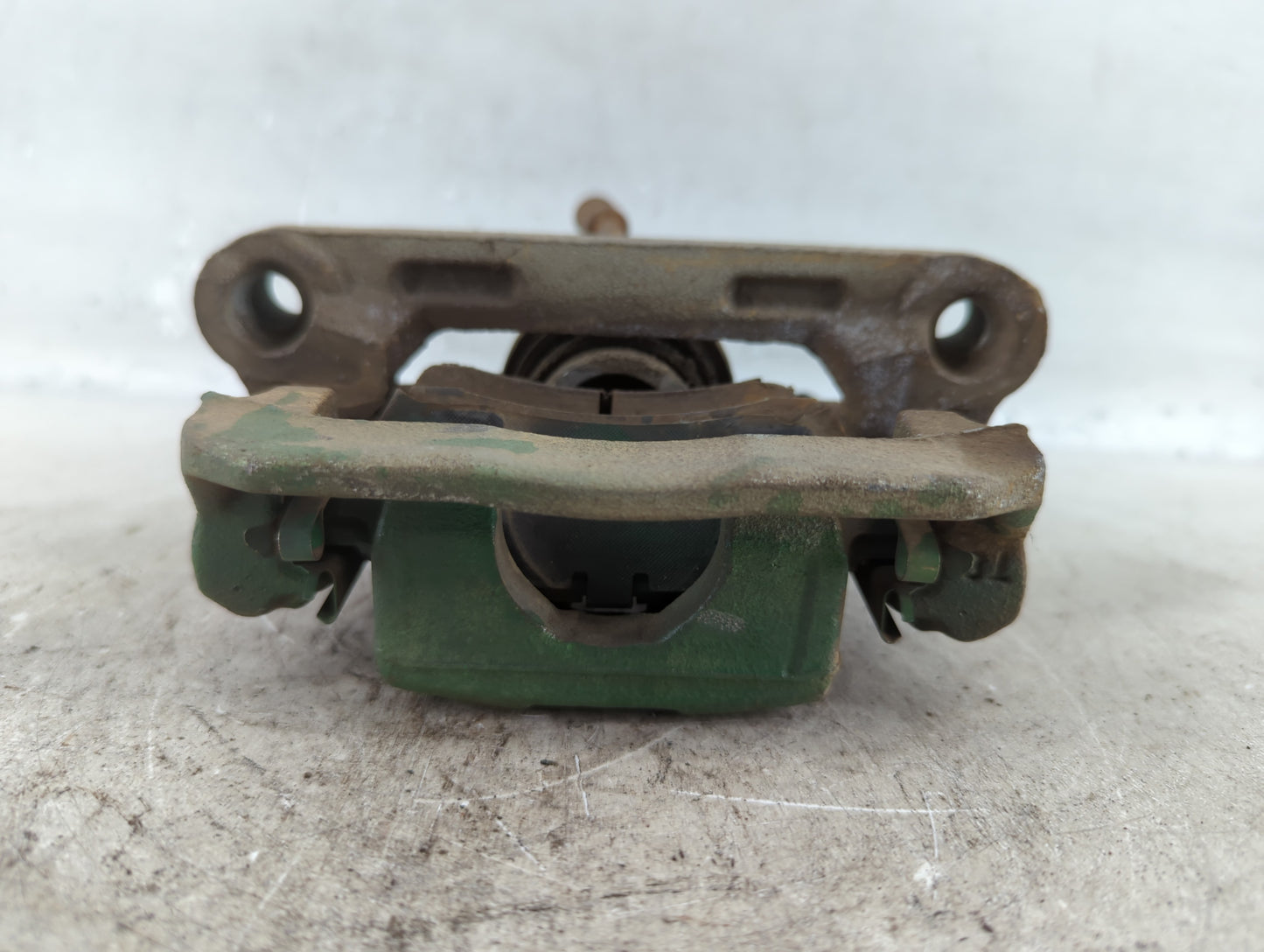 2008-2019 Nissan Frontier Front Driver Left Brake Caliper - Oemusedautoparts1.com