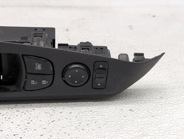 2018-2021 Nissan Kicks Master Power Window Switch Replacement Driver Side Left P/N:25401 5RL0A Fits Fits 2018 2019 2020 2021 OEM Used Auto Parts