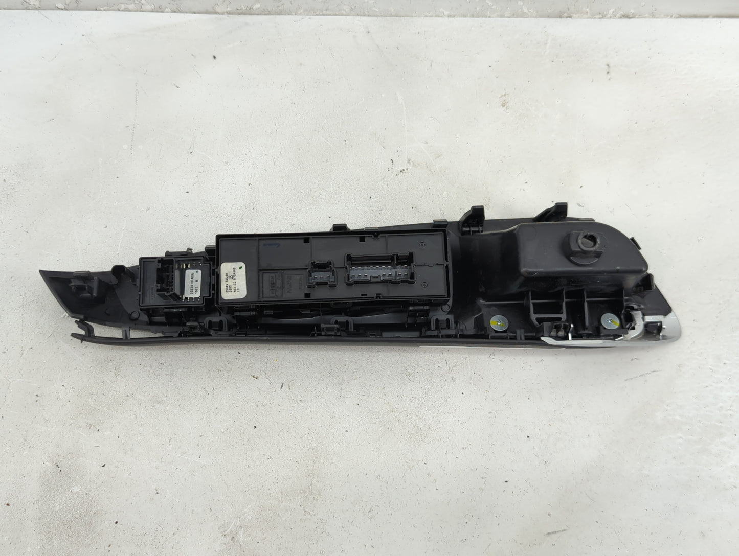 2018-2021 Nissan Kicks Master Power Window Switch Replacement Driver Side Left P/N:25401-5RL0A Fits Fits 2018 2019 2020 2021