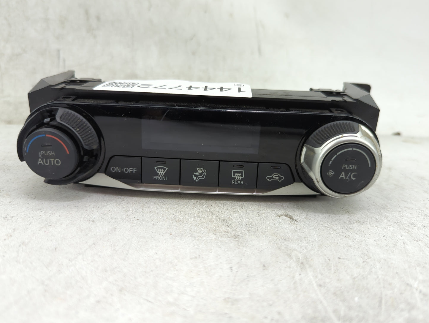 2019-2020 Nissan Kicks Climate Control Module Temperature AC/Heater Replacement P/N:275005RA5A 275005RA5A-B Fits OEM Used Au