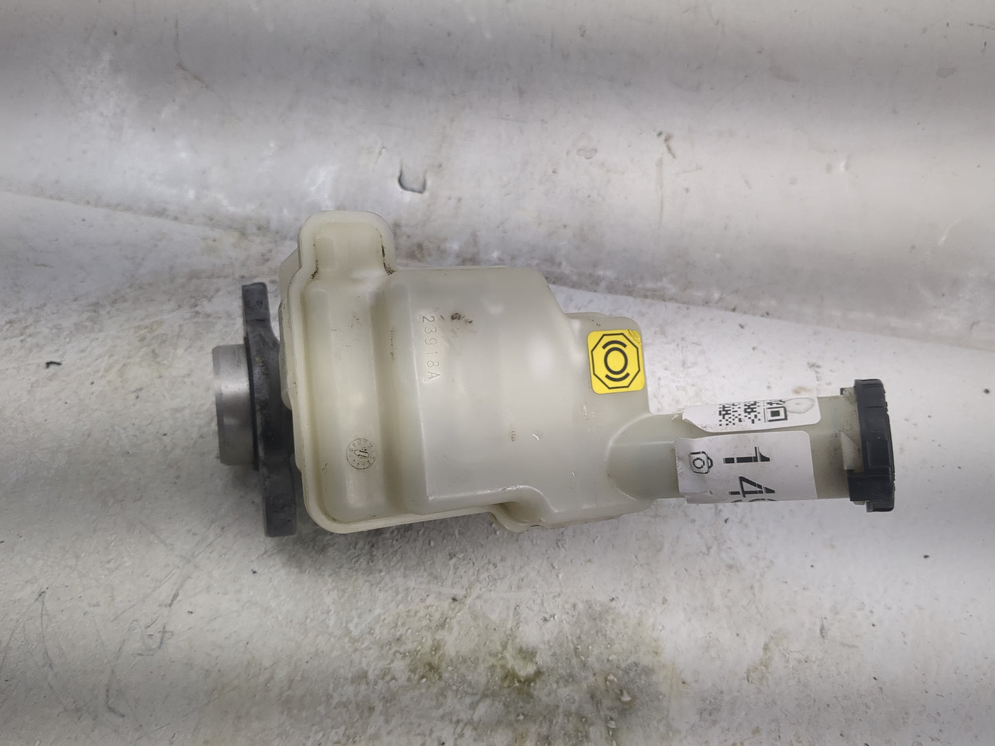 2018-2020 Nissan Kicks Brake Master Cylinder 1497010 - Oemusedautoparts1.com