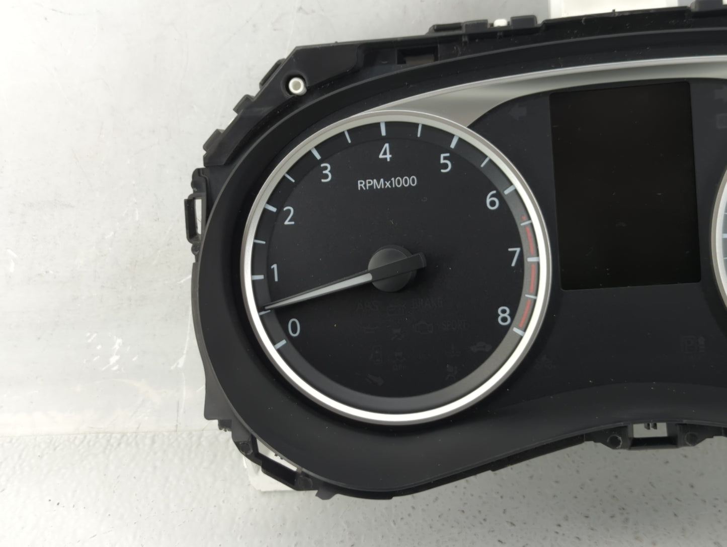 2018-2019 Nissan Kicks Instrument Cluster Speedometer Gauges Miles: Fits Fits 2018 2019 OEM Used Auto Parts - Oemusedautopar