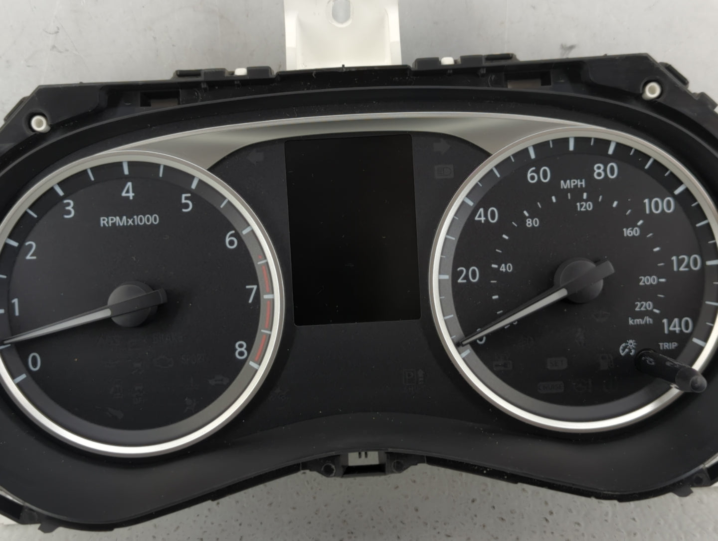 2018-2019 Nissan Kicks Instrument Cluster Speedometer Gauges Fits Fits 2018 2019 OEM Used Auto Parts - Oemusedautoparts1.com