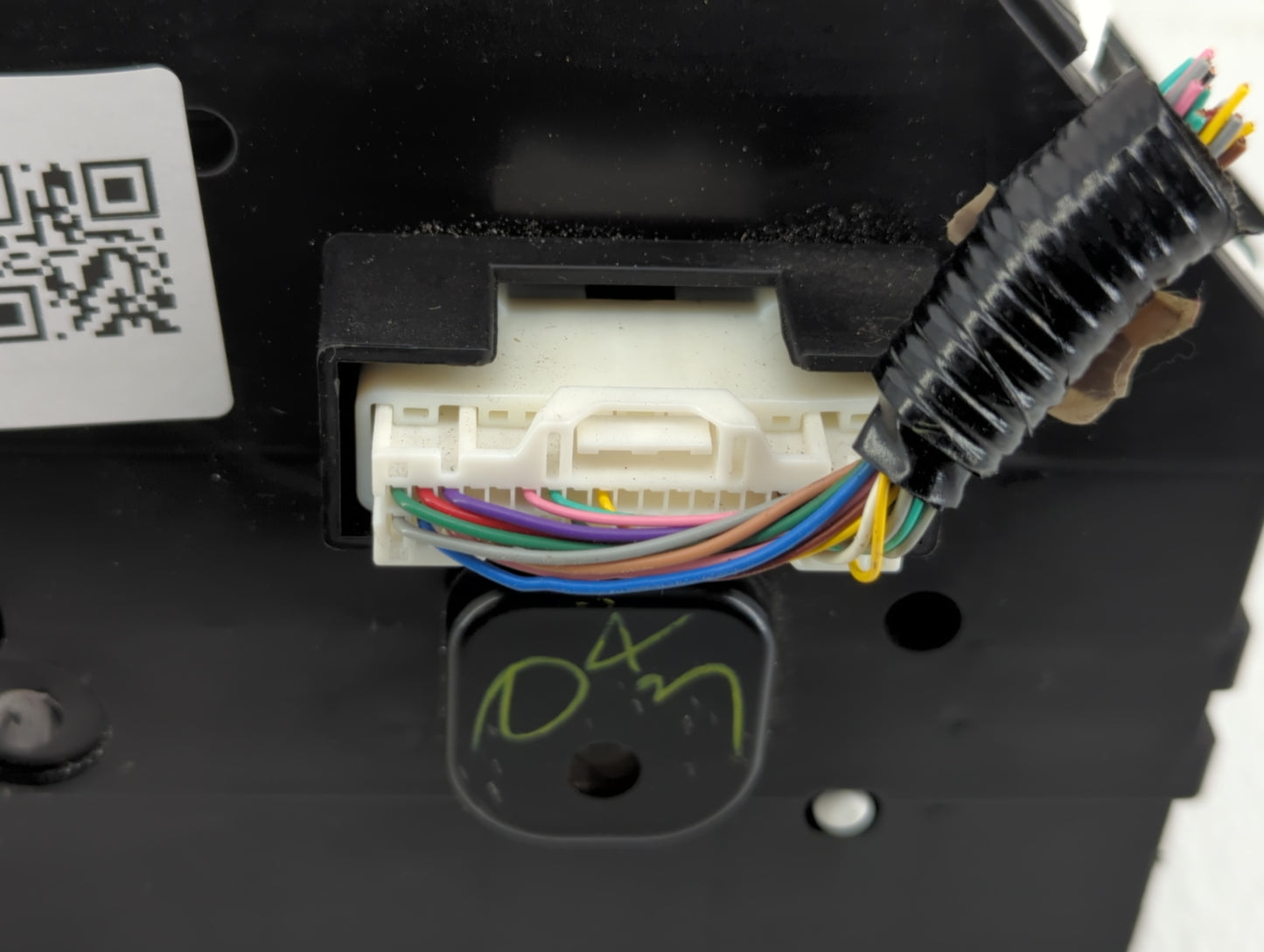 2018-2019 Nissan Kicks Instrument Cluster Speedometer Gauges Fits Fits 2018 2019 OEM Used Auto Parts - Oemusedautoparts1.com