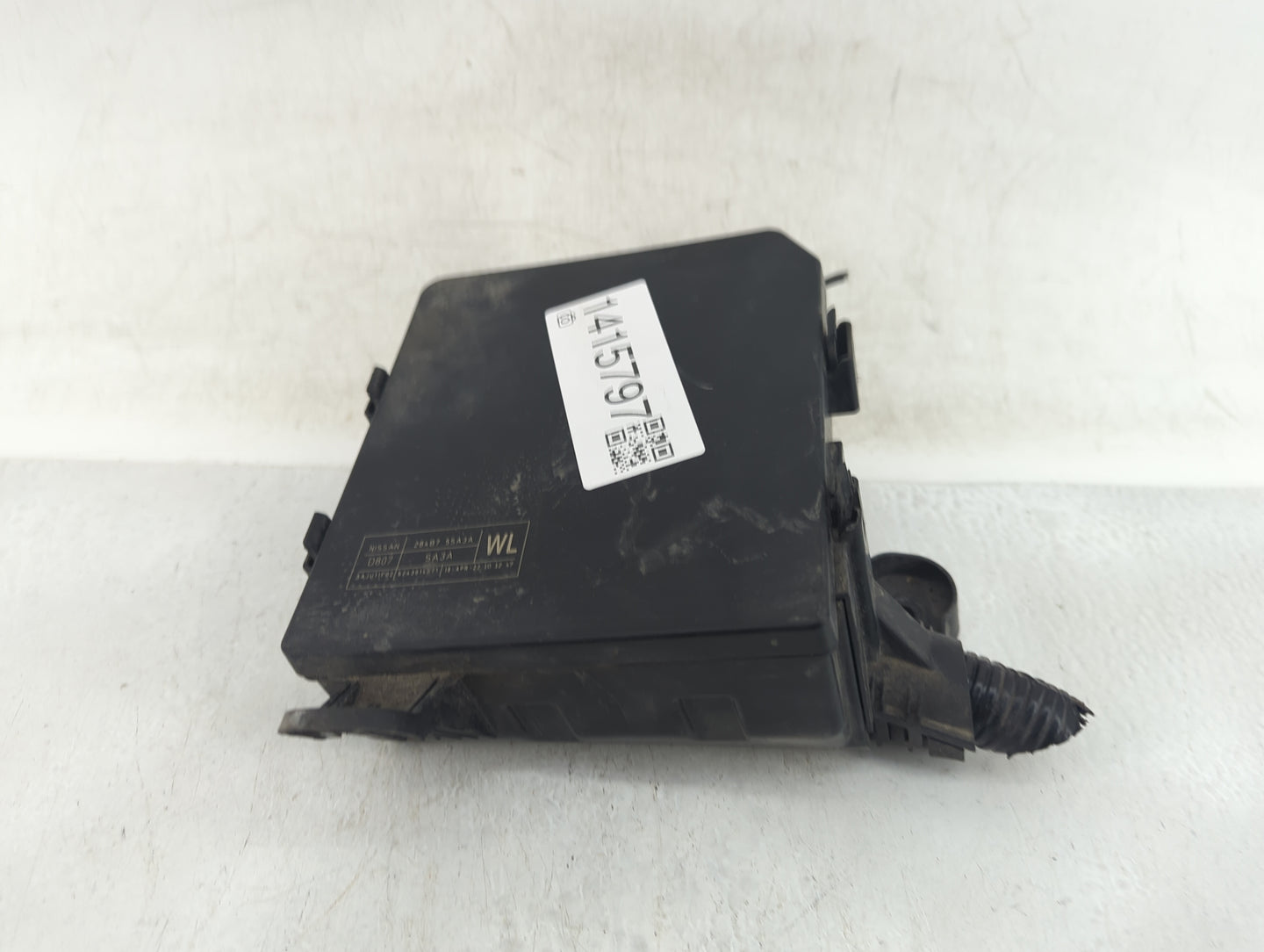 2018-2021 Nissan Leaf Fusebox Fuse Box Panel Relay Module P/N:284B7 5SA3A Fits Fits 2018 2019 2020 2021 OEM Used Auto Parts 
