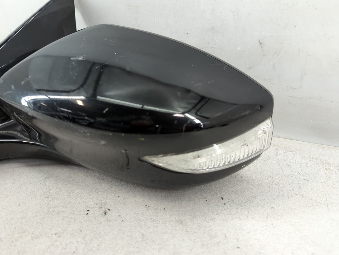 2016-2020 Nissan Maxima Driver Side View Mirror - Left Door Mirror OEM Used - Oemusedautoparts1.com
