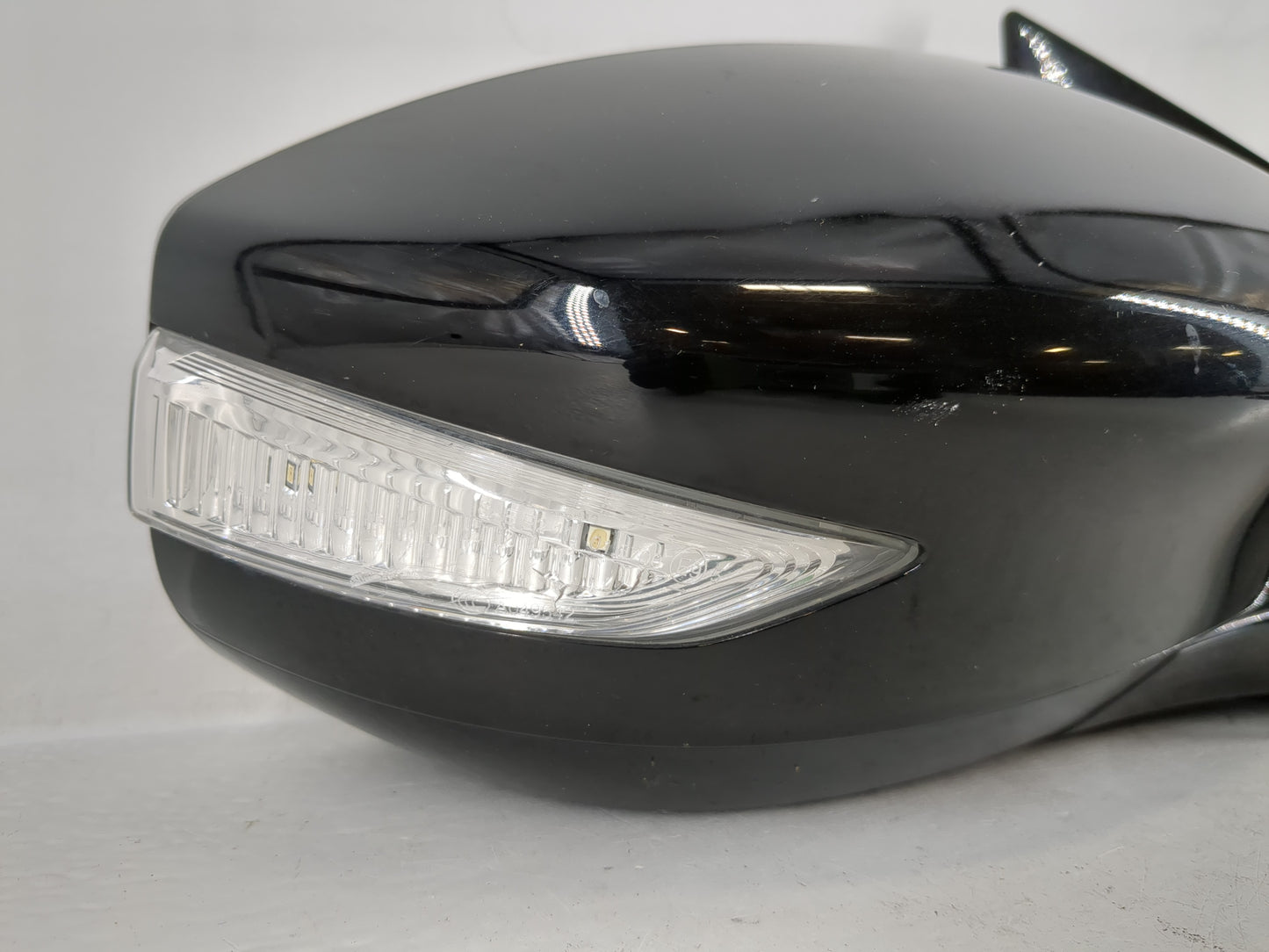 2016-2020 Nissan Maxima Passenger Side View Mirror - Right Door Mirror OEM Used - Oemusedautoparts1.com