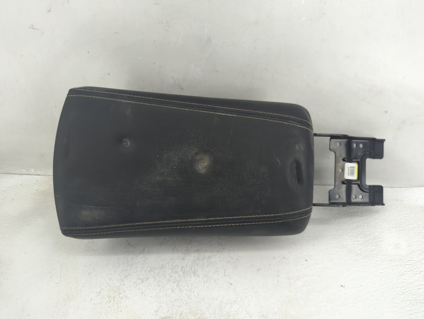 2018 Nissan Maxima Center Console Armrest Cover Lid Fits OEM Used Auto Parts - Oemusedautoparts1.com