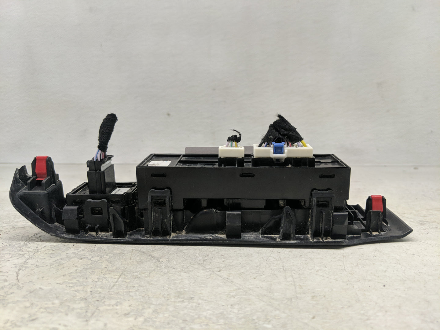 2016-2021 Nissan Maxima Master Power Window Switch Replacement Driver Side Left P/N:25401-3NA0B Fits OEM Used Auto Parts - O