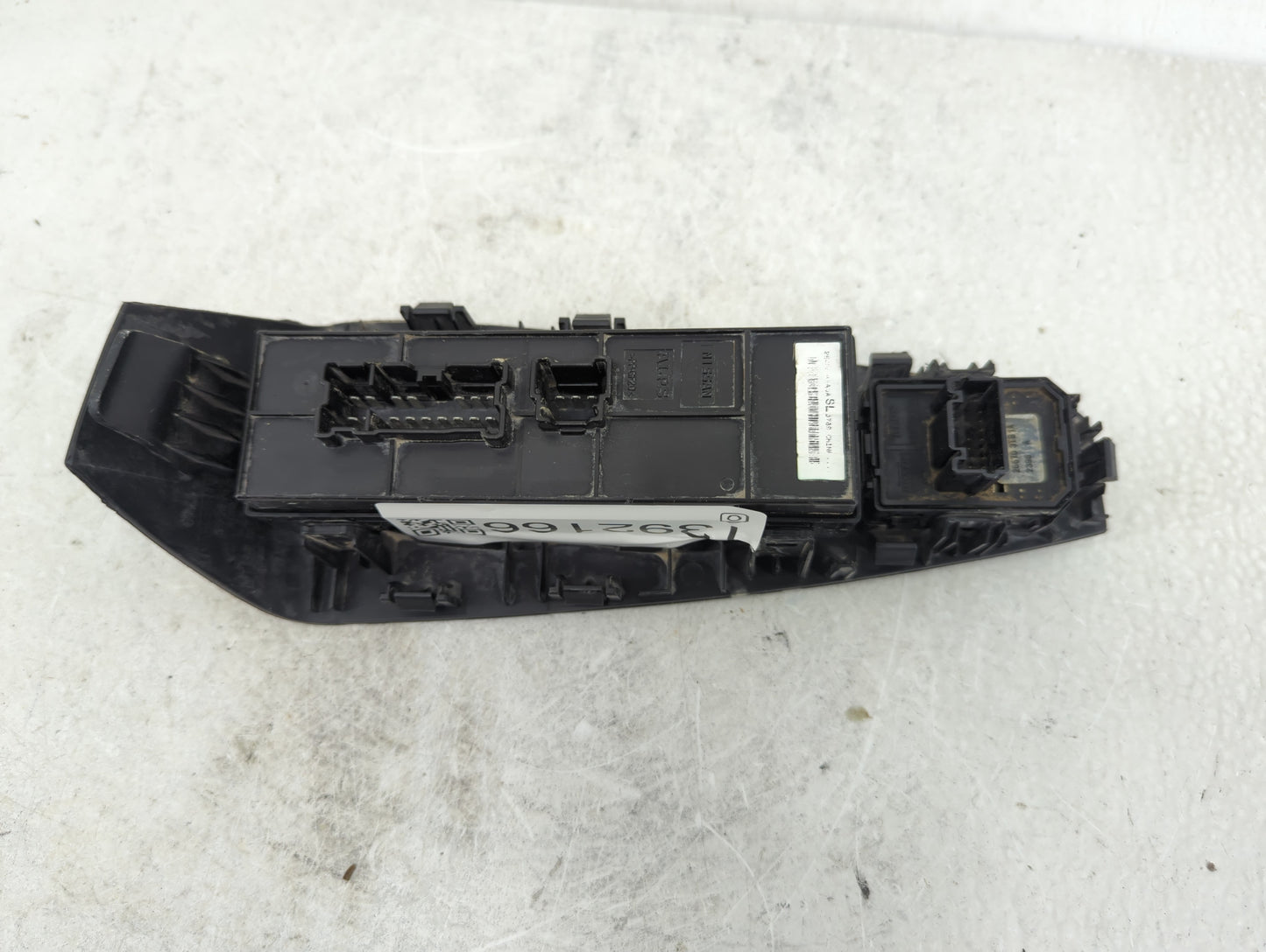 2016-2021 Nissan Maxima Master Power Window Switch Replacement Driver Side Left P/N:25570 3TB1A 25401-3NA0B Fits OEM Used Au