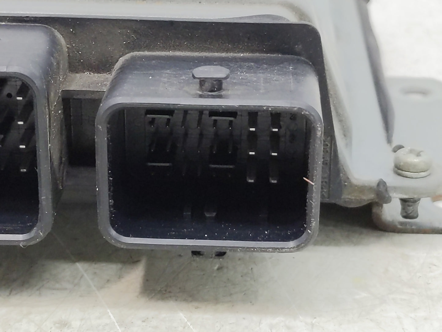 2018-2020 Nissan Maxima PCM Engine Control Computer ECU ECM PCU OEM P/N:NEC028-017 Fits Fits 2018 2019 2020 OEM Used Auto Pa