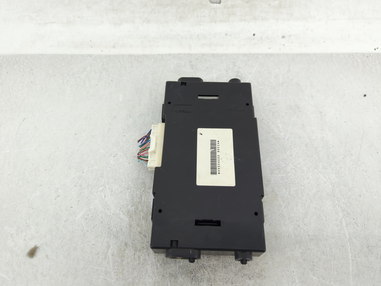 2016-2018 Nissan Maxima Radio AM FM Cd Player Receiver Replacement P/N:277609DE0A Fits Fits 2016 2017 2018 OEM Used Auto Par