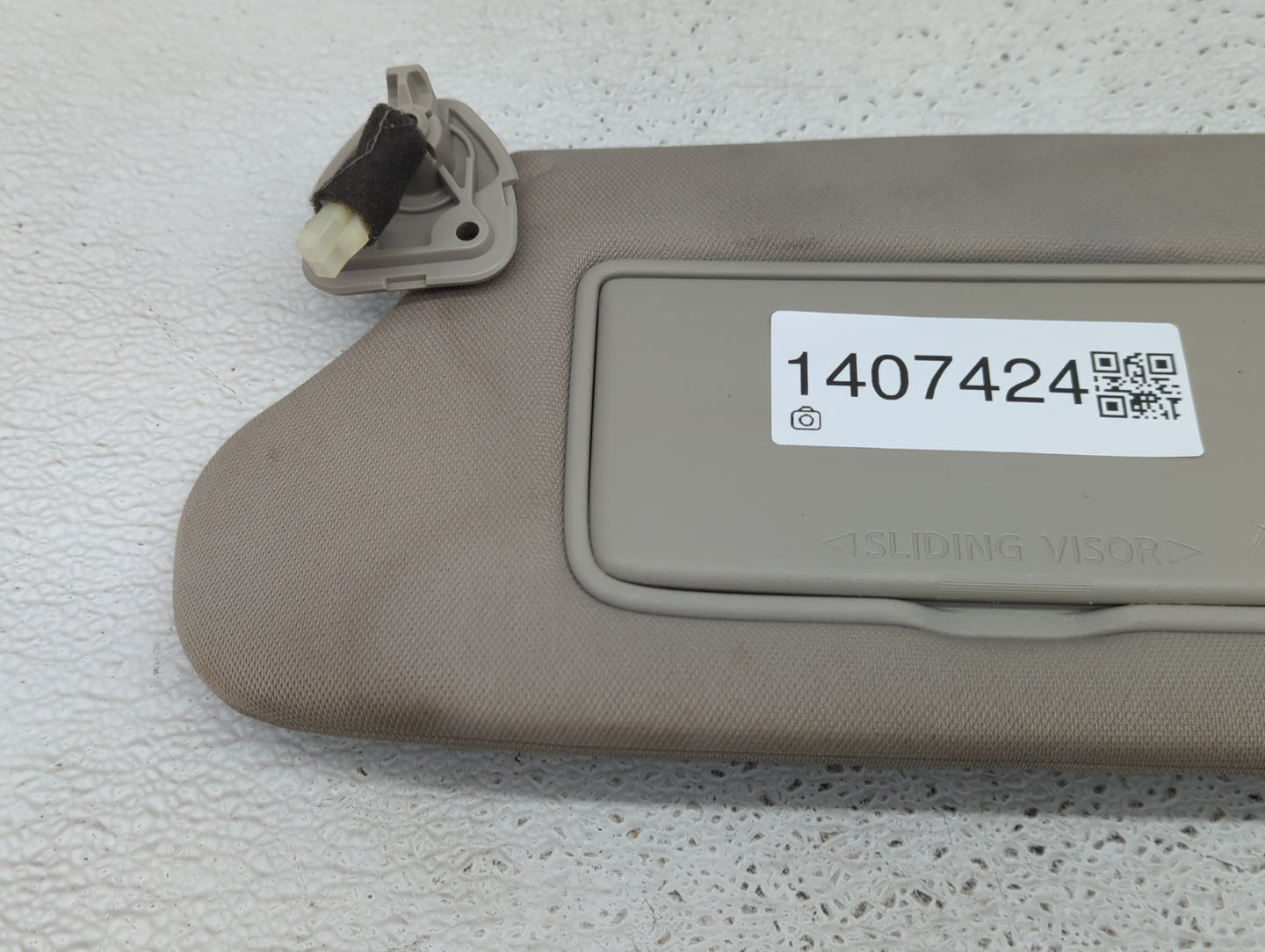 2018-2021 Nissan Maxima Sun Visor Shade Replacement Driver Left Mirror Fits Fits 2018 2019 2020 2021 OEM Used Auto Parts - O
