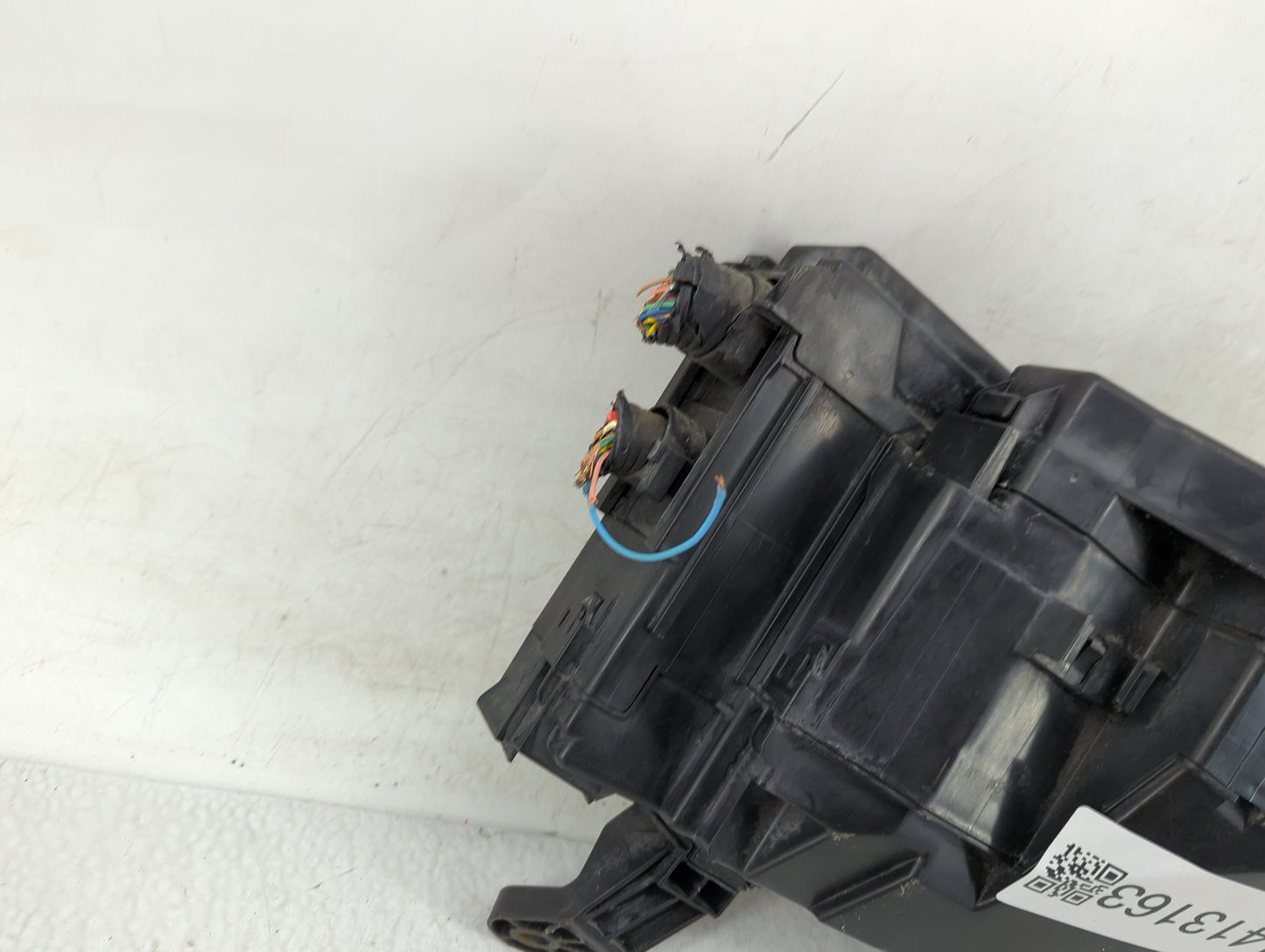 2016-2021 Nissan Maxima Fusebox Fuse Box Panel Relay Module Fits Fits 2016 2017 2018 2019 2020 2021 OEM Used Auto Parts - Oe